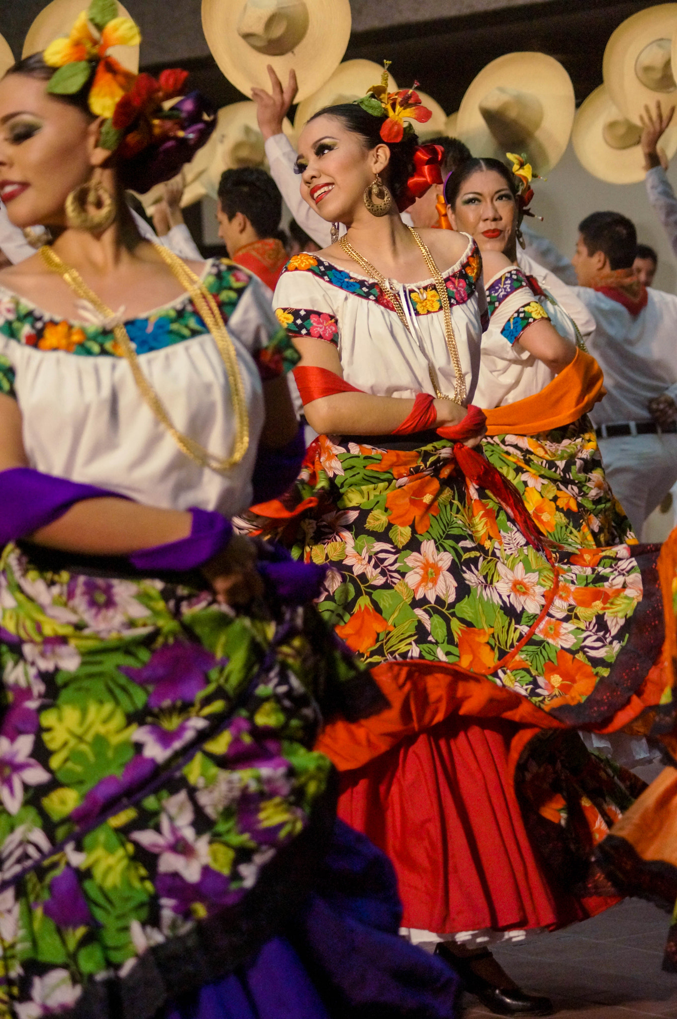Sony SLT-A57 + Sony DT 55-200mm F4-5.6 SAM sample photo. Folklor mexico photography