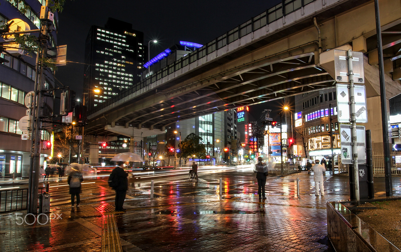 Canon EOS 600D (Rebel EOS T3i / EOS Kiss X5) sample photo. Cyclist photography