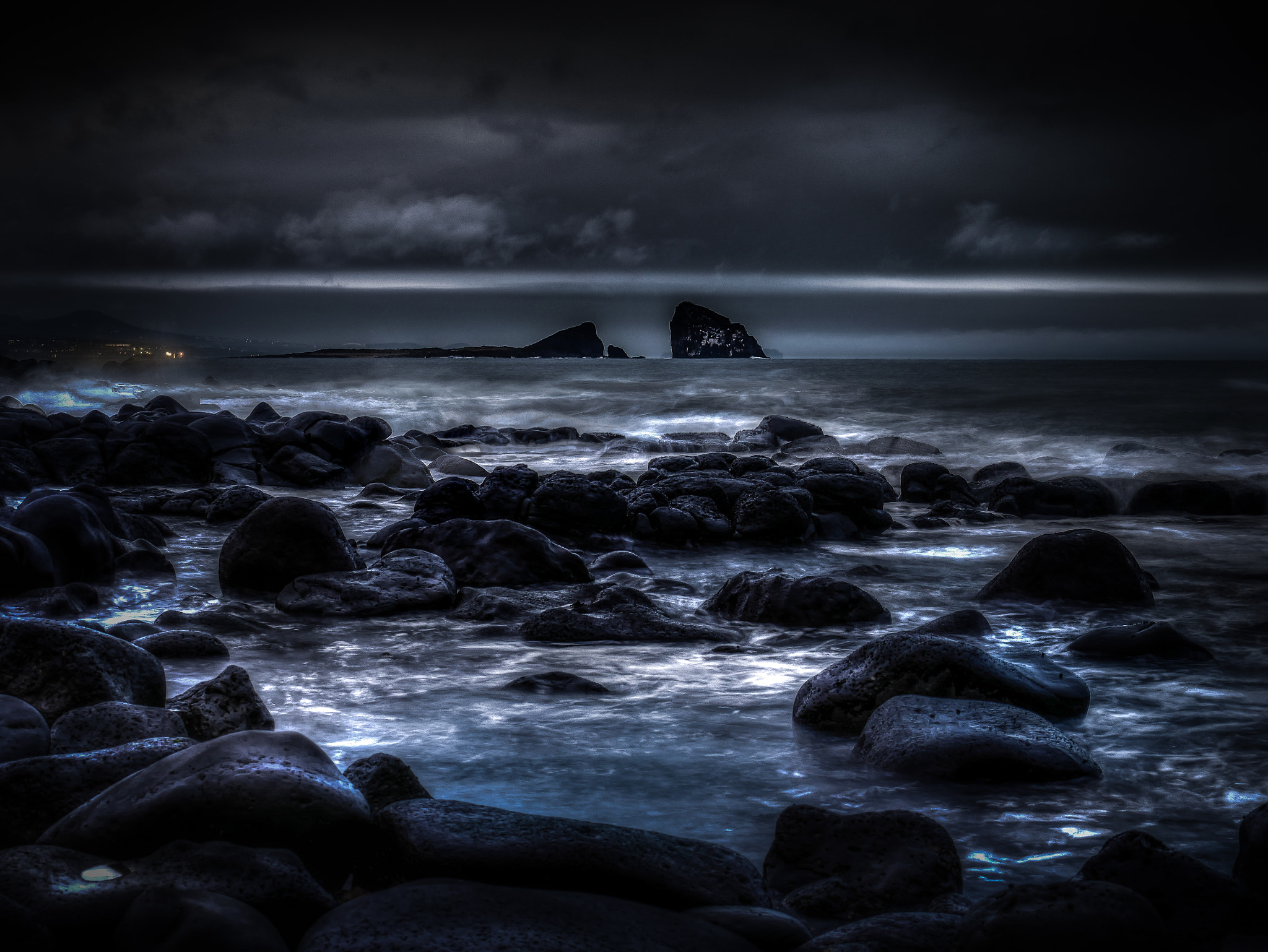 Panasonic Lumix G X Vario 35-100mm F2.8 OIS sample photo. After the storm, the brothers island photography