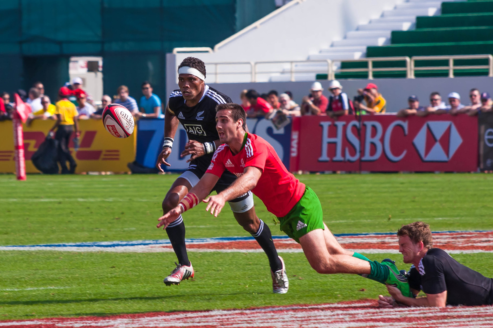 Canon EF 35-350mm F3.5-5.6L USM sample photo. 2012 dubai rugby sevens photography