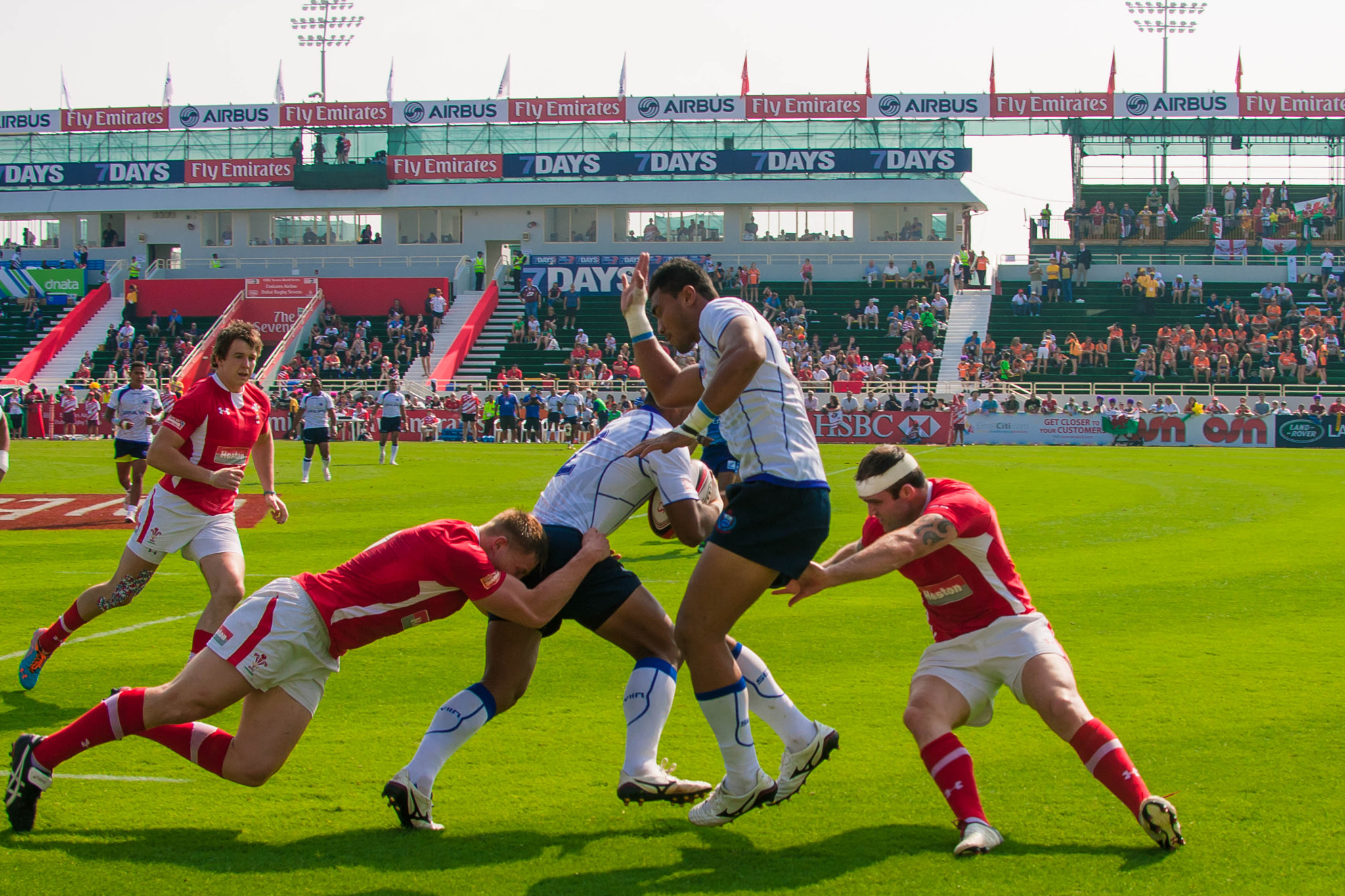 Canon EF 35-350mm F3.5-5.6L USM sample photo. 2012 dubai rugby sevens photography
