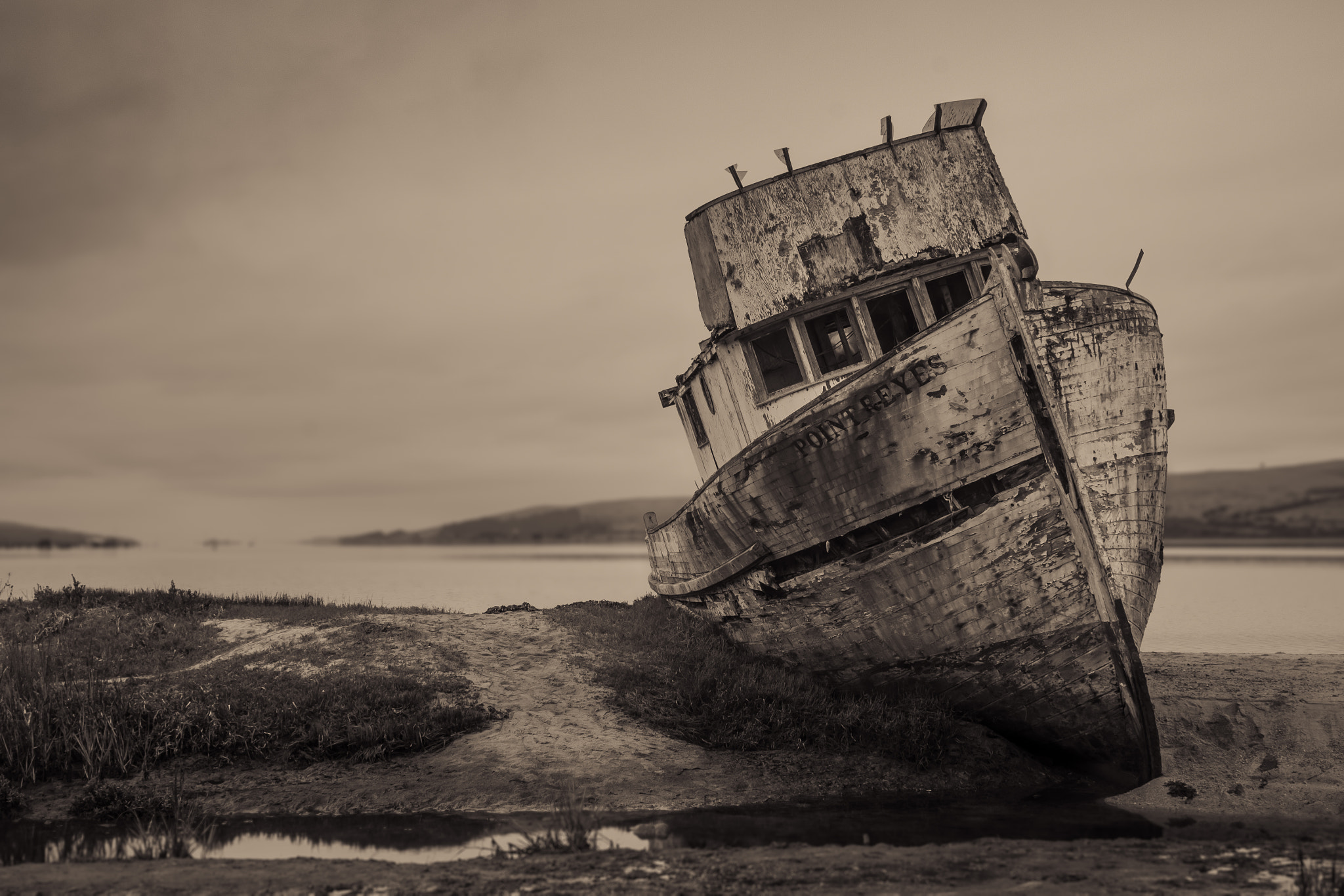 Canon EF 28mm F1.8 USM sample photo. Point reyes shipwreck photography