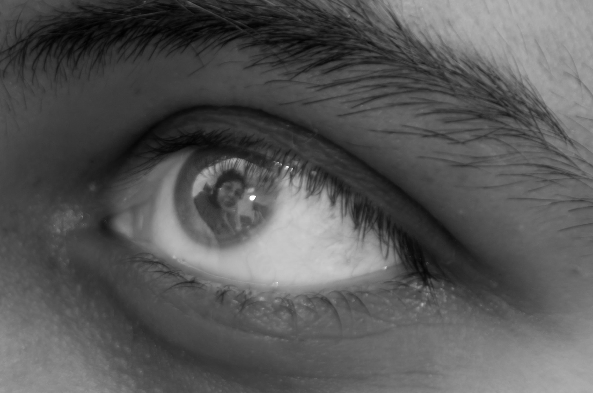 smc PENTAX-DA L 55-300mm F4-5.8 ED sample photo. Reflection on eye photography