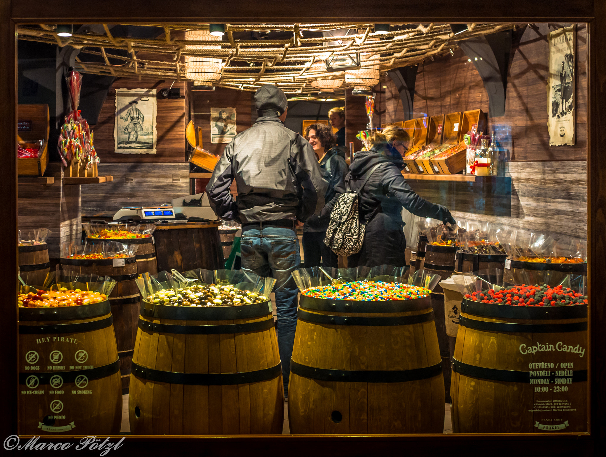 Olympus PEN E-PM2 + Sigma 30mm F2.8 EX DN sample photo. Candy shop photography