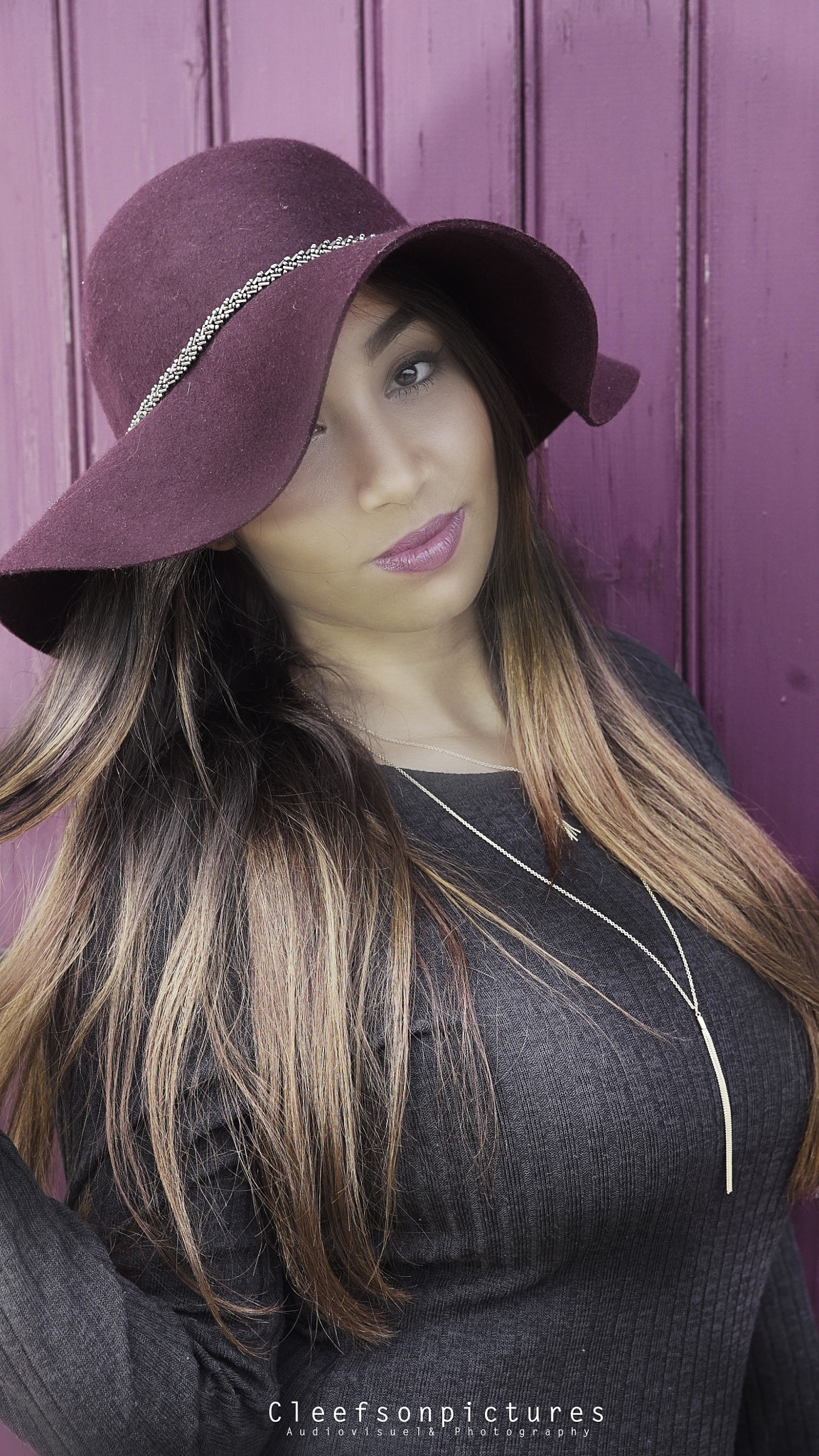 24-70mm F2.8 sample photo. Model photography