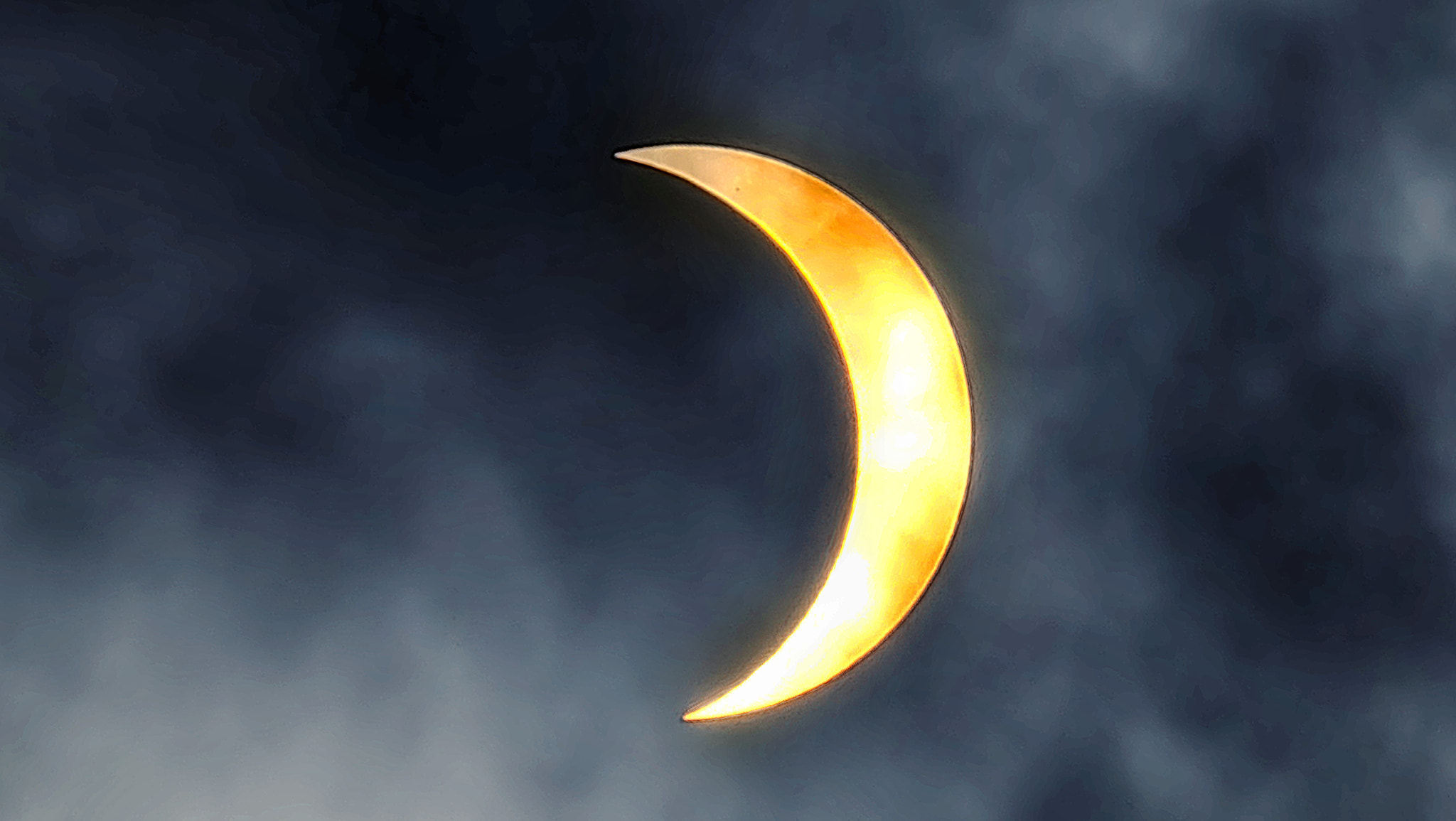 Fujifilm X-A2 + Fujifilm XC 50-230mm F4.5-6.7 OIS II sample photo. Partial solar eclipse photography