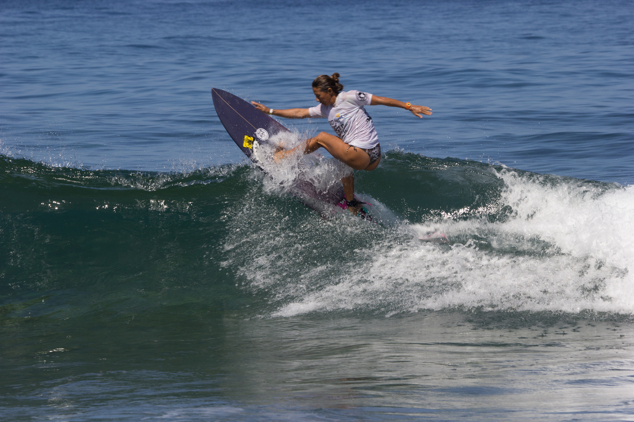 Sigma 150-600mm F5-6.3 DG OS HSM | C sample photo. Corona extra pro surf circuit photography