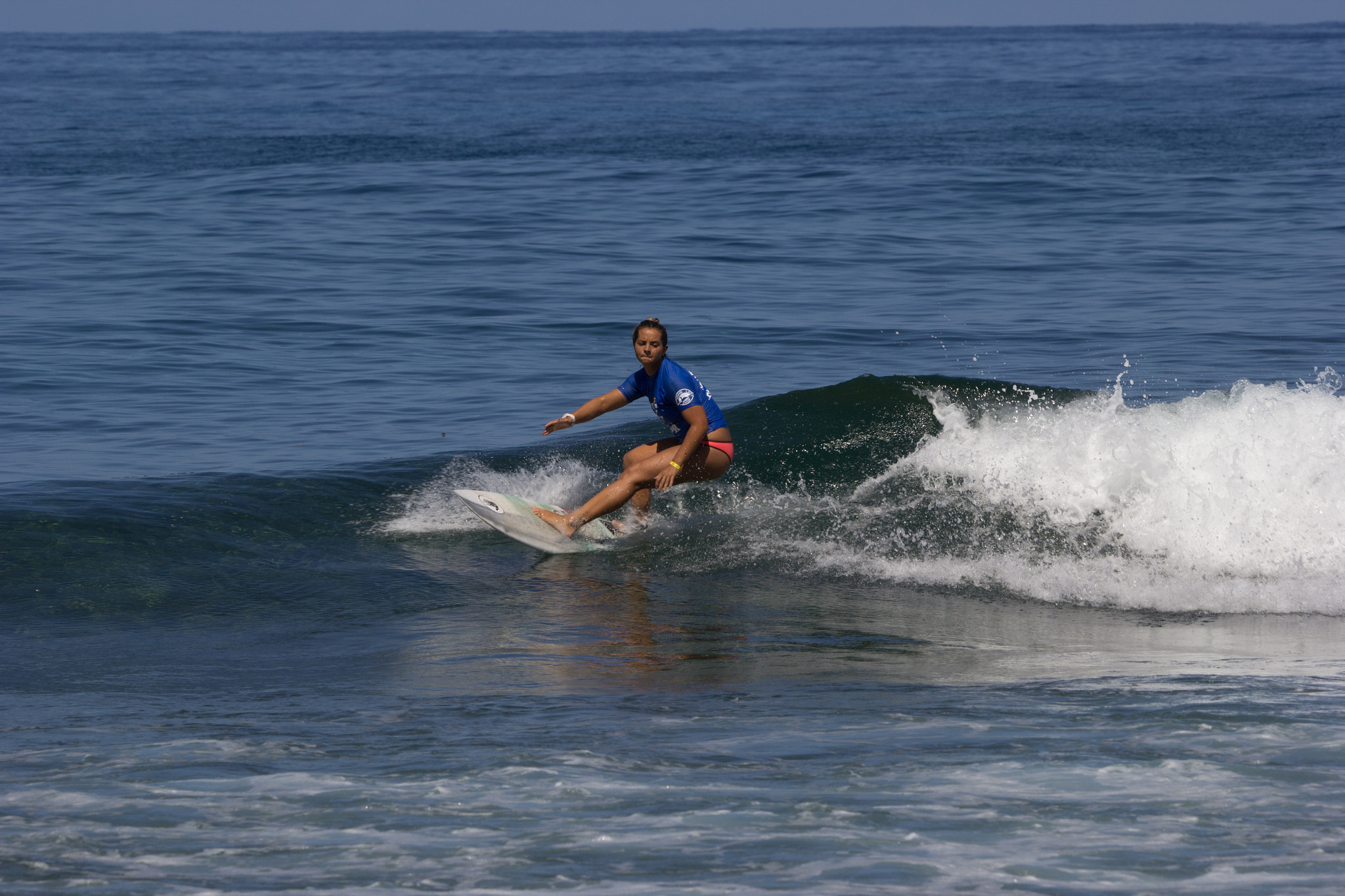 Sigma 150-600mm F5-6.3 DG OS HSM | C sample photo. Corona extra pro surf circuit photography