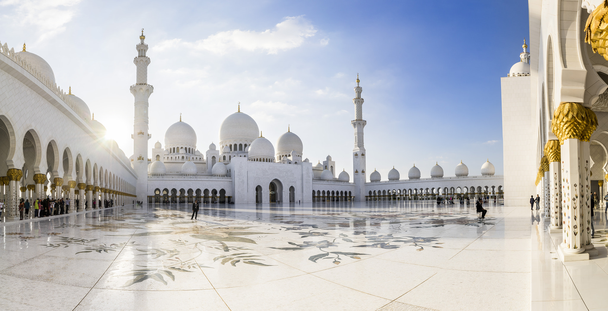 Sony a7 + FE 21mm F2.8 sample photo. Sheikh zayed grand mosque photography