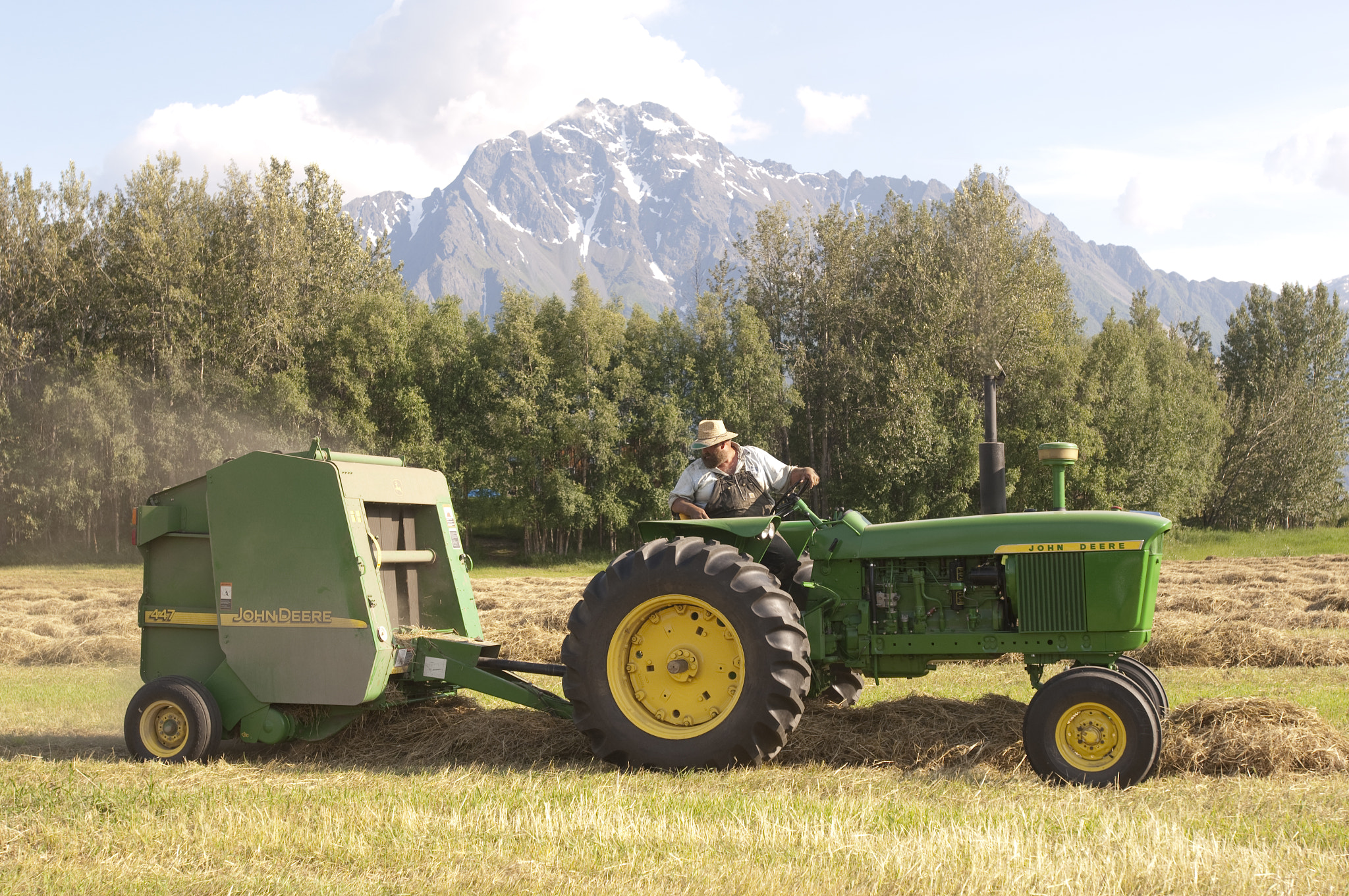 Nikon AF-S Nikkor 17-35mm F2.8D ED-IF sample photo. Tractor in the mountains photography