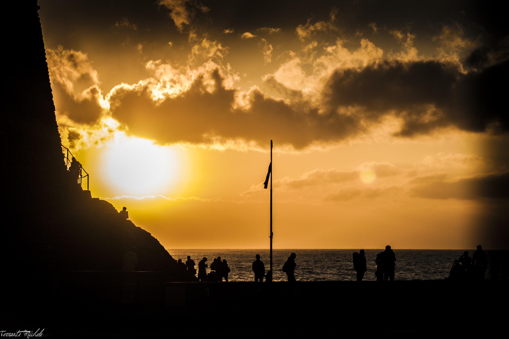 Canon TS-E 90mm F2.8 Tilt-Shift sample photo. Tra sole e mare photography