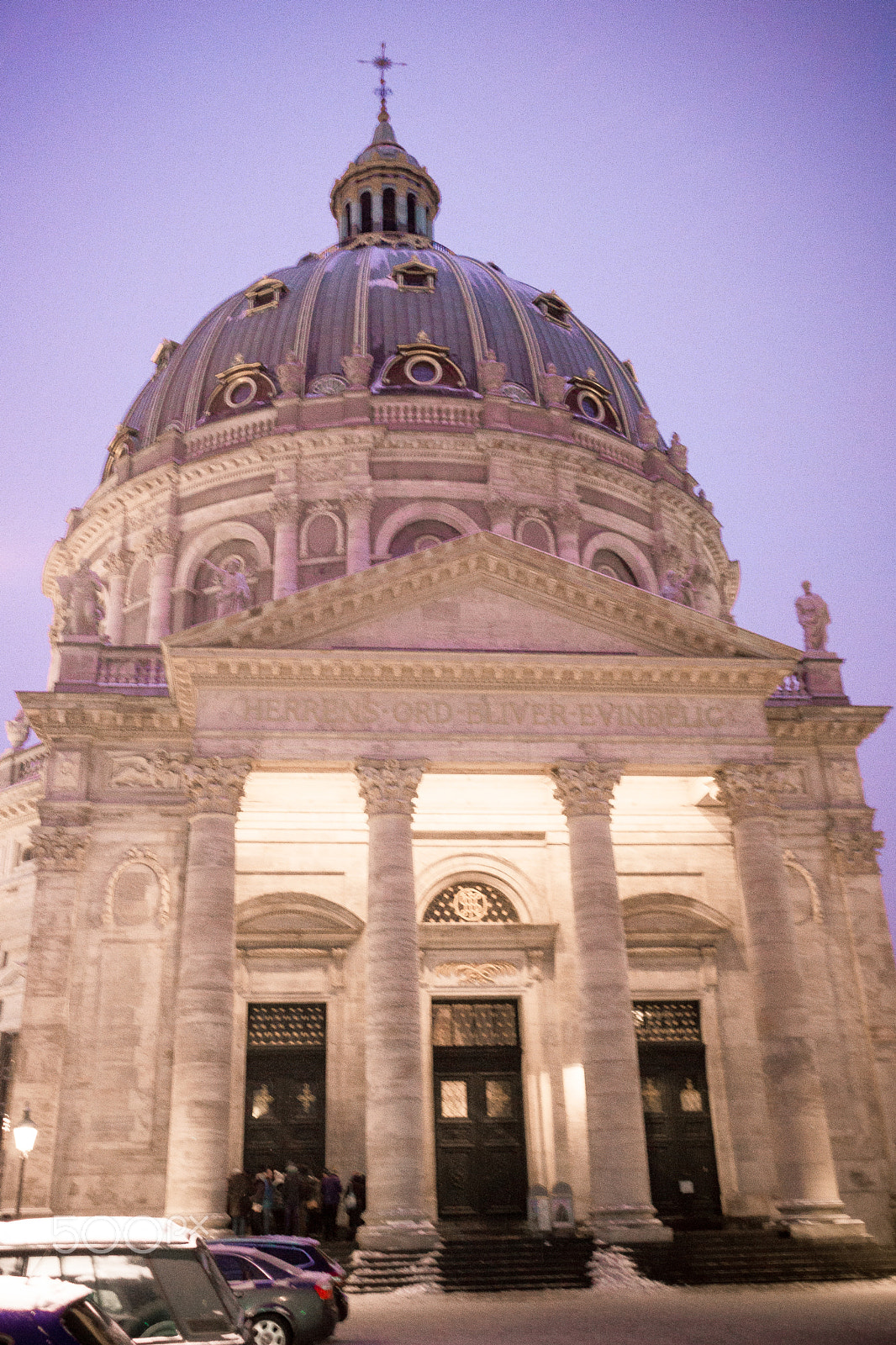 Sony Alpha NEX-7 + Sony E 20mm F2.8 sample photo. Marble church photography