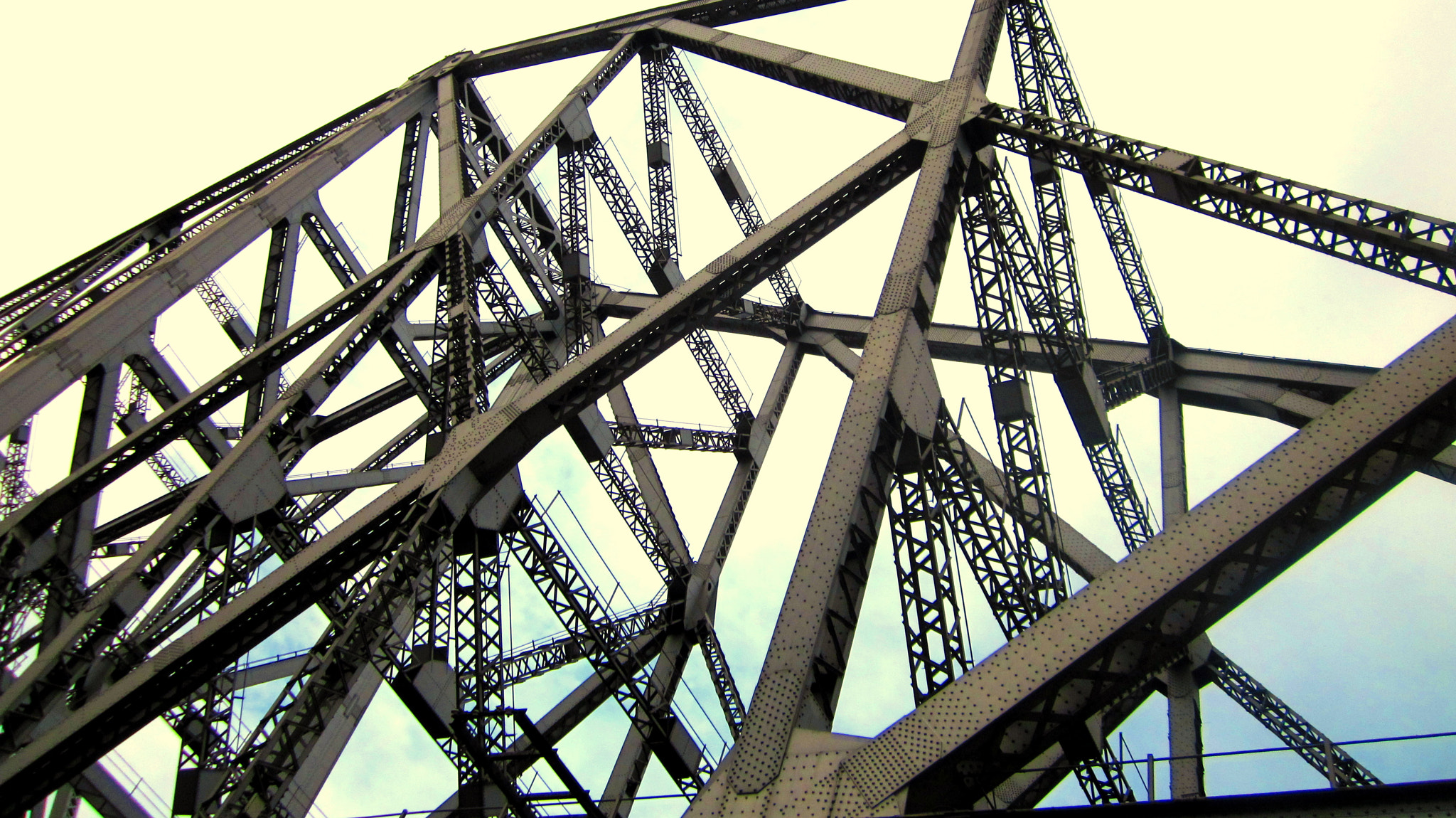 Canon PowerShot A1200 sample photo. Strength photography
