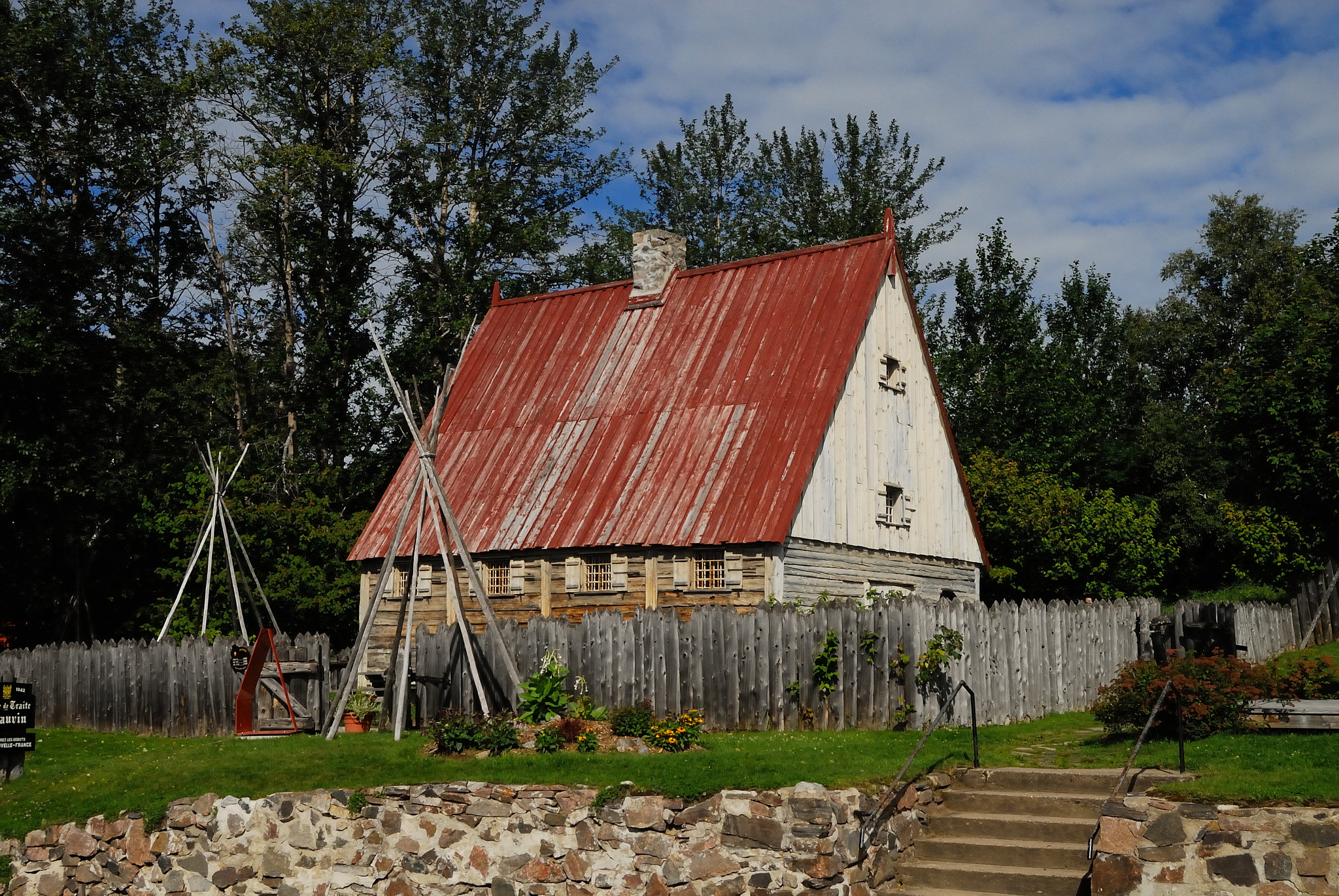 Nikon D200 sample photo. Little house in canada photography