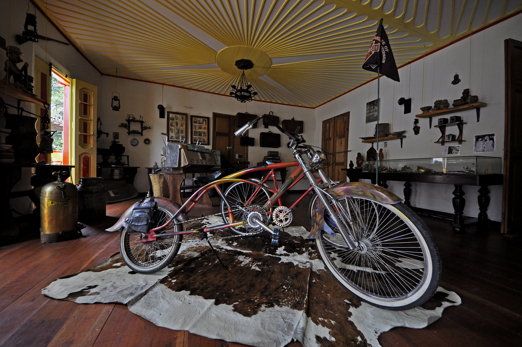 Sigma 8-16mm F4.5-5.6 DC HSM sample photo. Bici photography