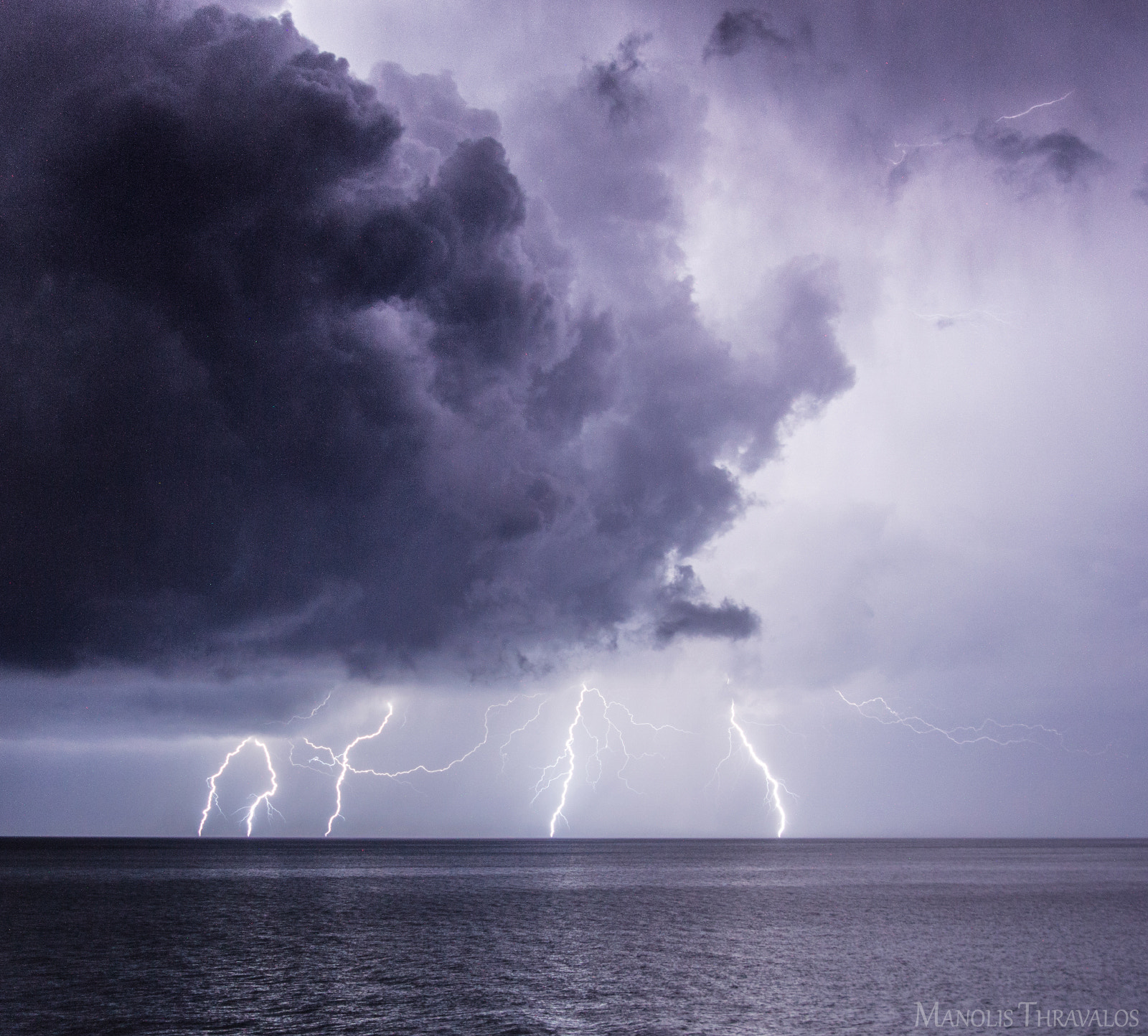 Sigma 17-35mm F2.8-4 EX DG  Aspherical HSM sample photo. The fingers of the storm photography