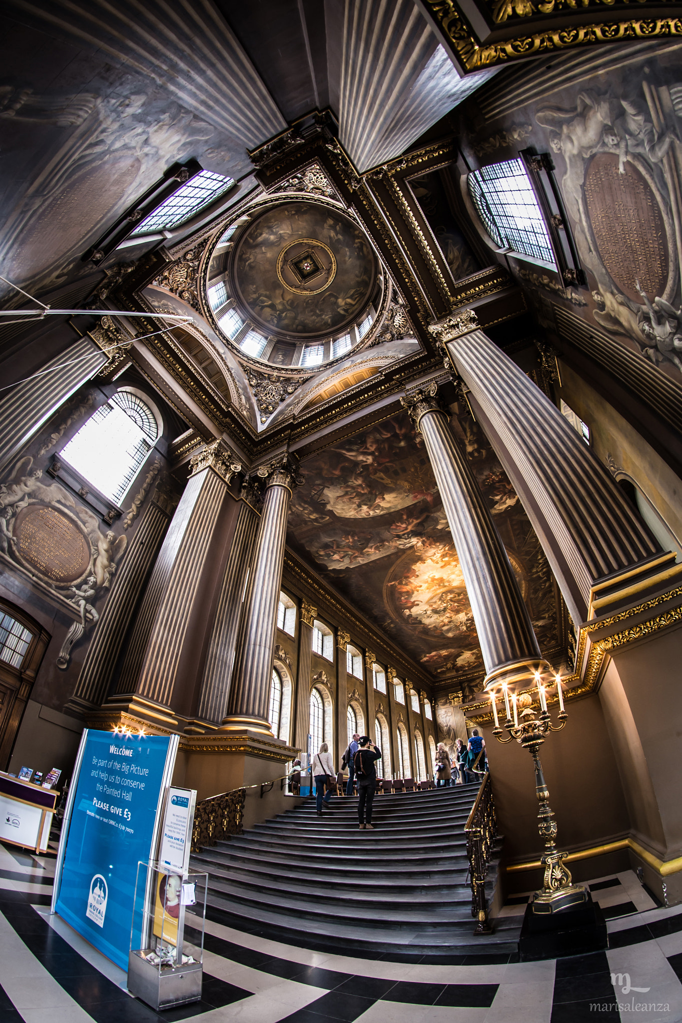 Nikon D610 + Samyang 8mm F3.5 Aspherical IF MC Fisheye sample photo. Inside photography