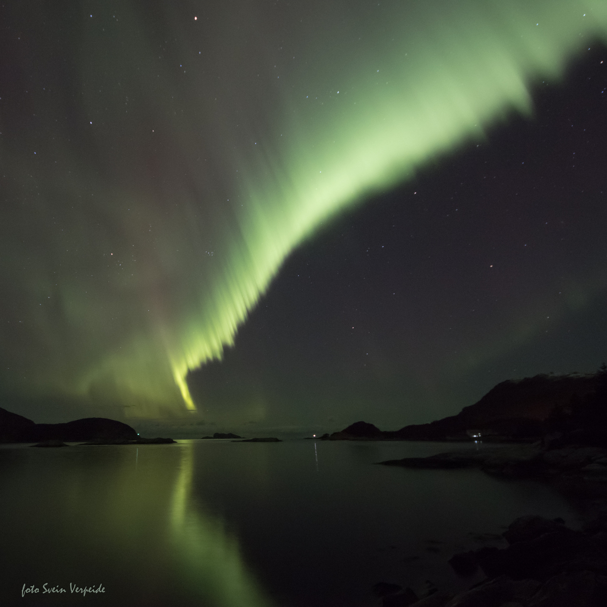 Sigma 8-16mm F4.5-5.6 DC HSM sample photo. Green aurora photography