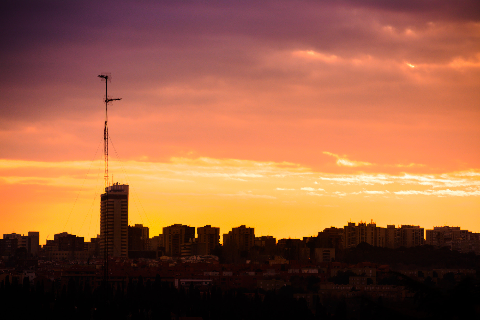 Nikon D5200 + AF Nikkor 70-210mm f/4-5.6 sample photo. Madrid photography