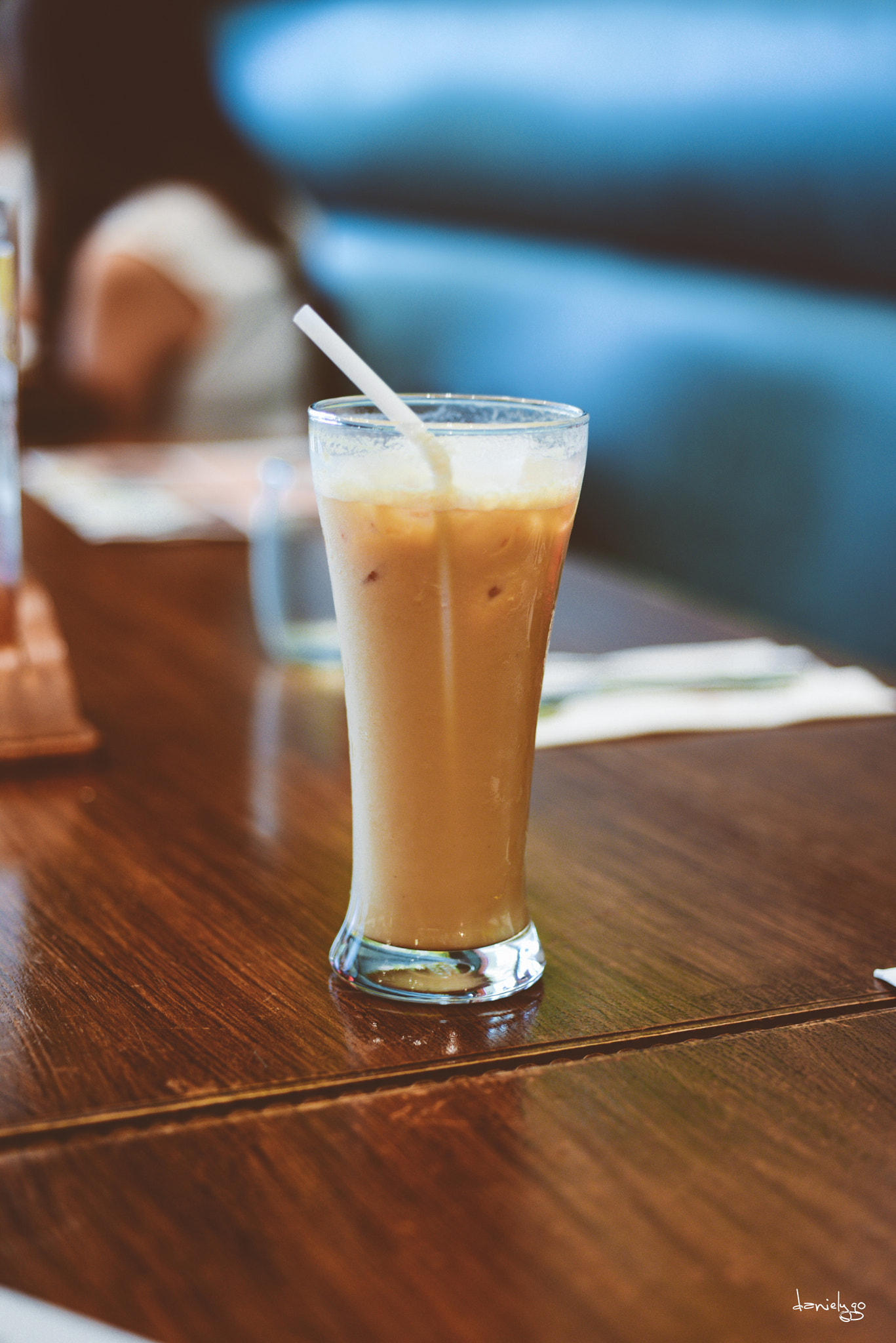 Nikon D810 + Nikon AF Micro-Nikkor 60mm F2.8D sample photo. White chocolate mocha photography