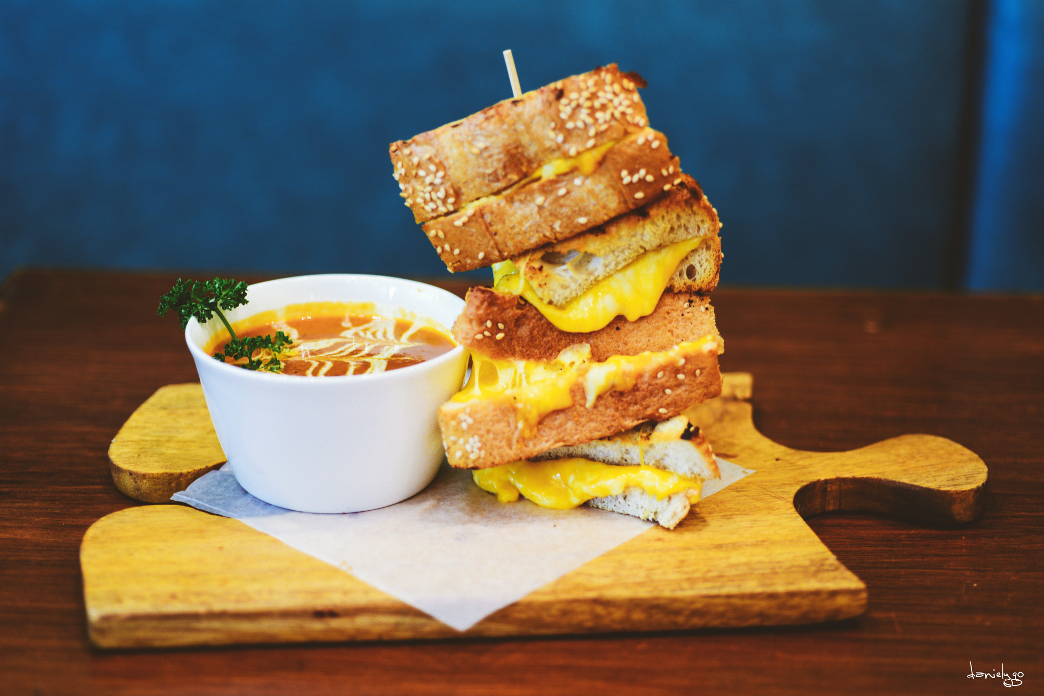 Nikon D810 + Nikon AF Micro-Nikkor 60mm F2.8D sample photo. Ultimate grilled cheese sandwich w/ tomato soup photography