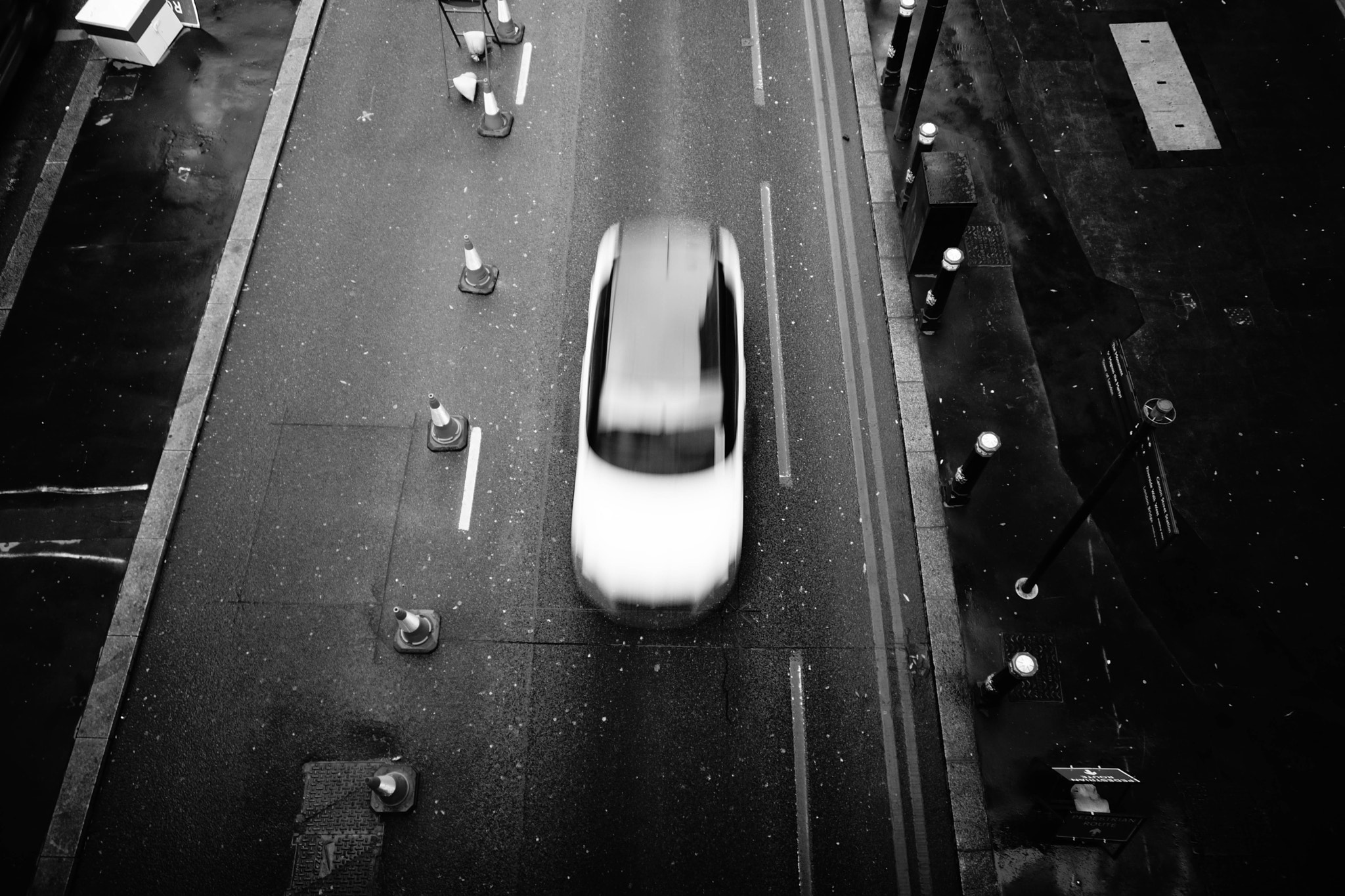 Sony Alpha NEX-7 sample photo. Blur from above - london photography