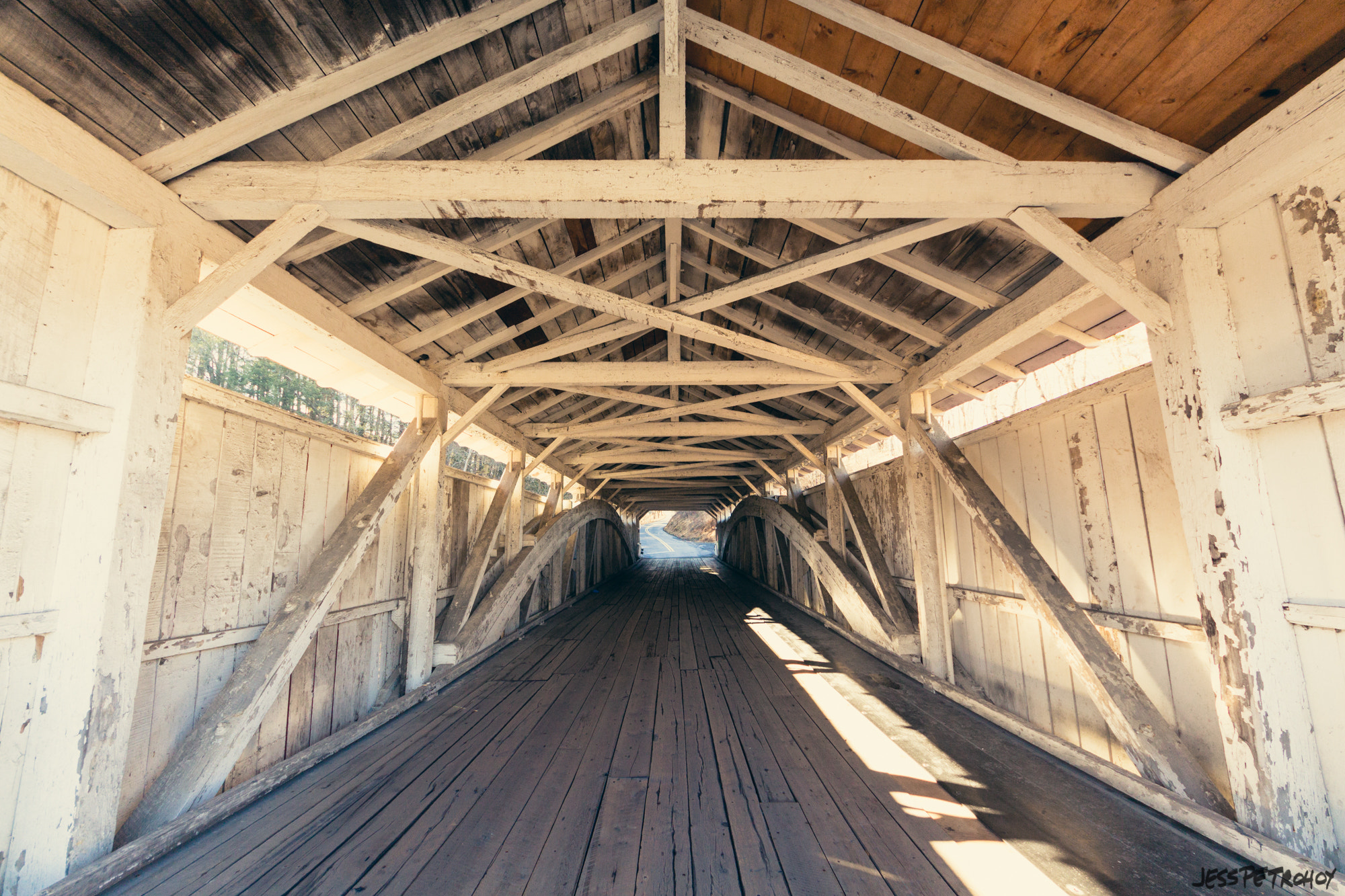 Sigma 8-16mm F4.5-5.6 DC HSM sample photo. All these lines define photography