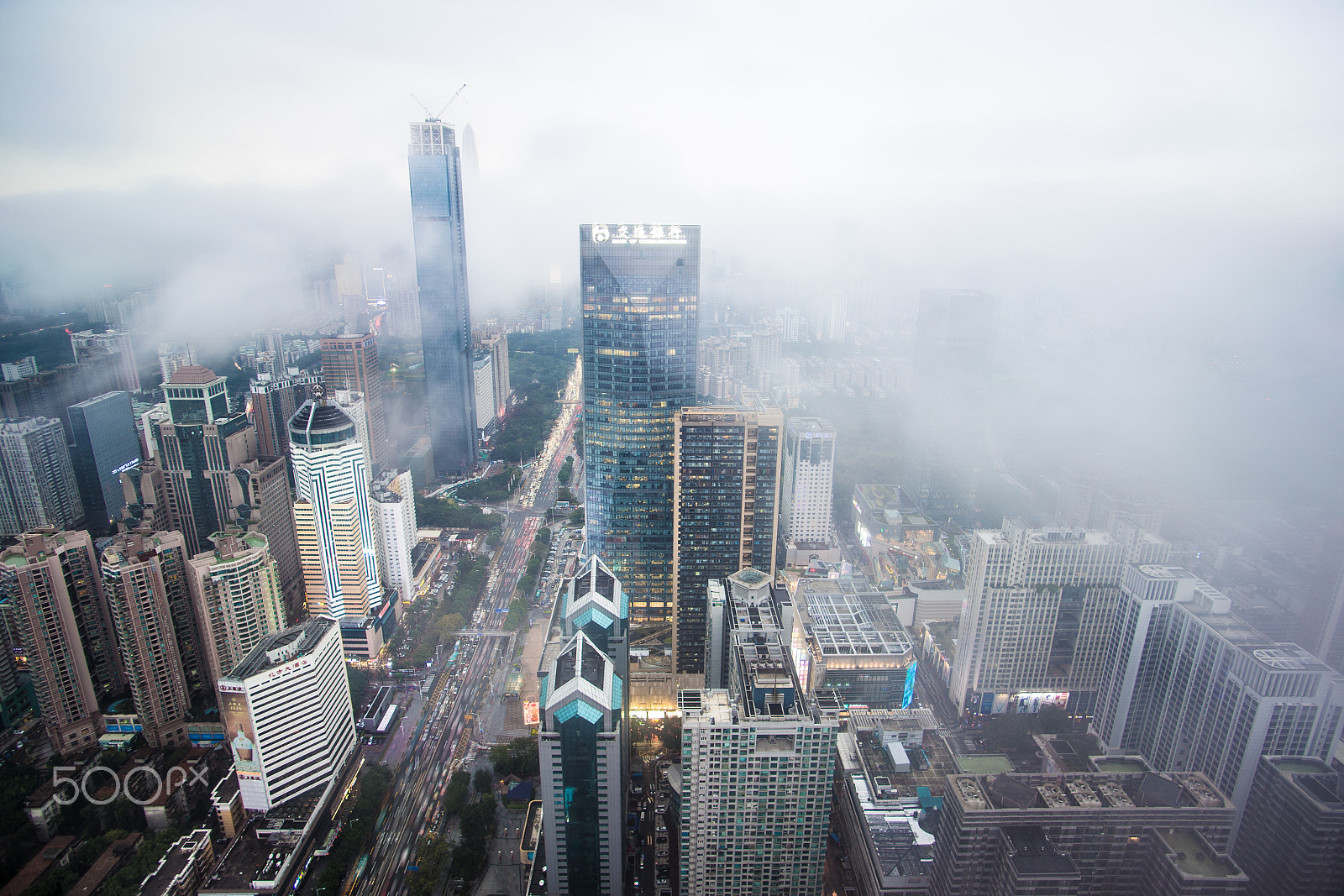 Canon EF 20-35mm F3.5-4.5 USM sample photo. 云雾鹏城 cloud shenzhen photography