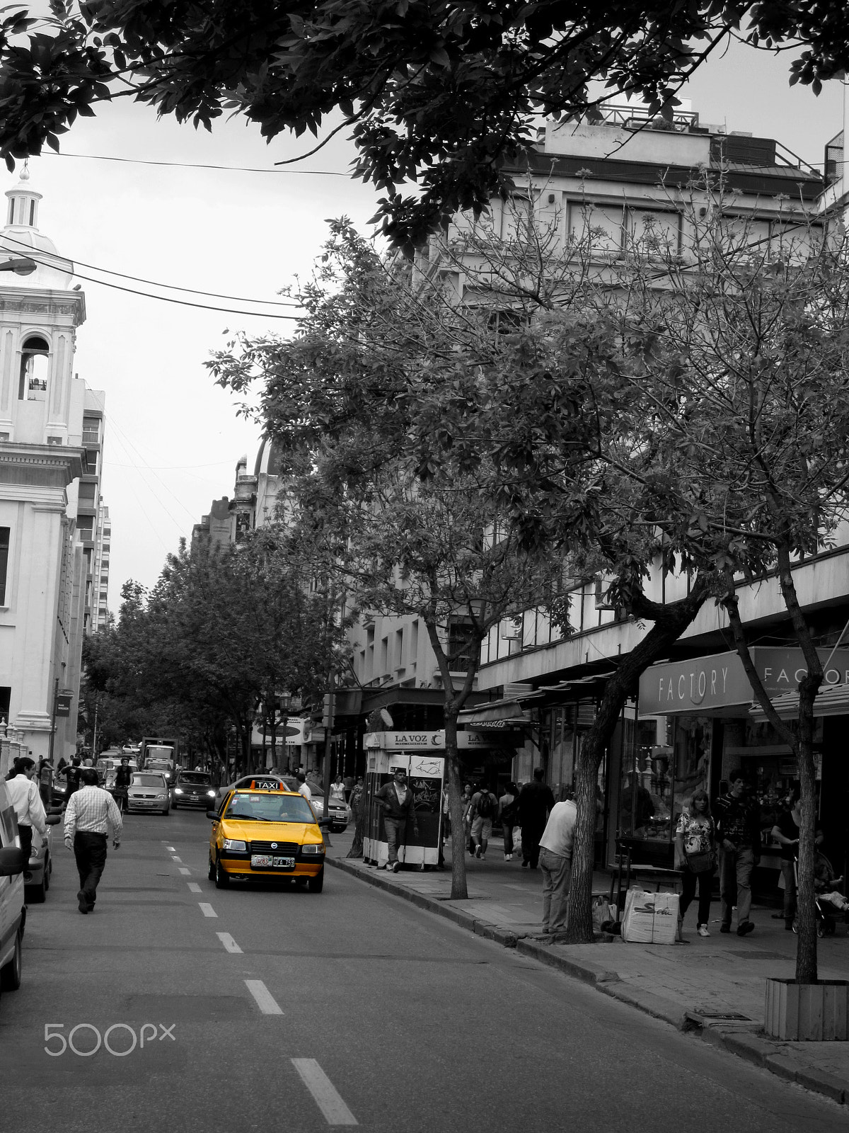 Canon PowerShot SD960 IS (Digital IXUS 110 IS / IXY Digital 510 IS) sample photo. Taxi in córdoba photography
