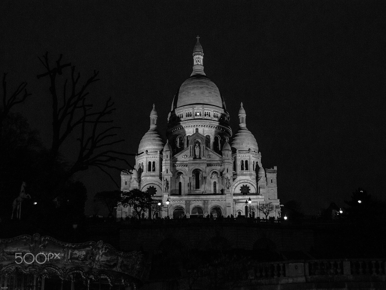 Sigma 24-70mm F2.8 EX DG HSM sample photo. Sacre coeur photography