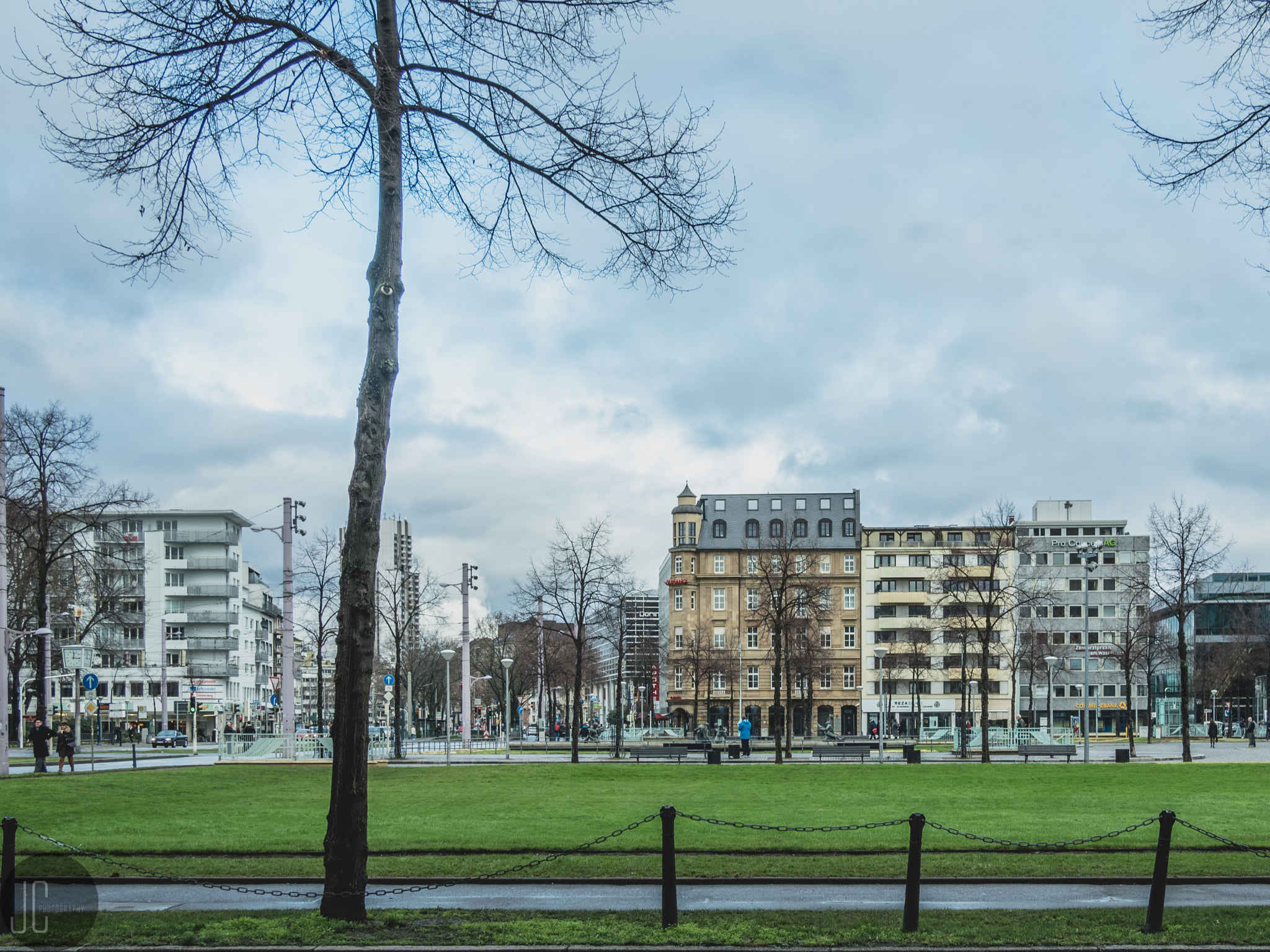 Olympus OM-D E-M5 II + Panasonic Lumix G 20mm F1.7 ASPH sample photo. Central mannheim photography