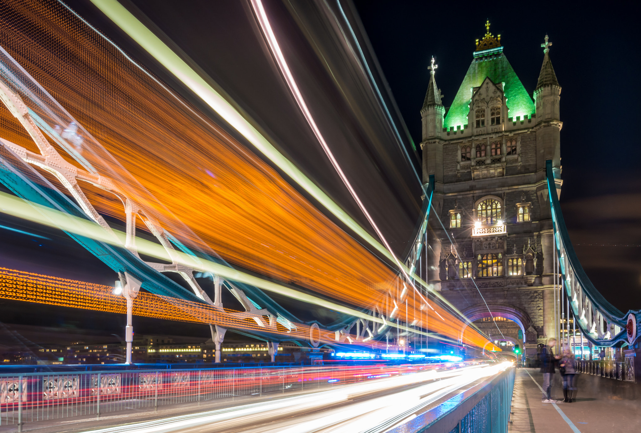 16-35mm F4 ZA OSS sample photo. Lights of london photography