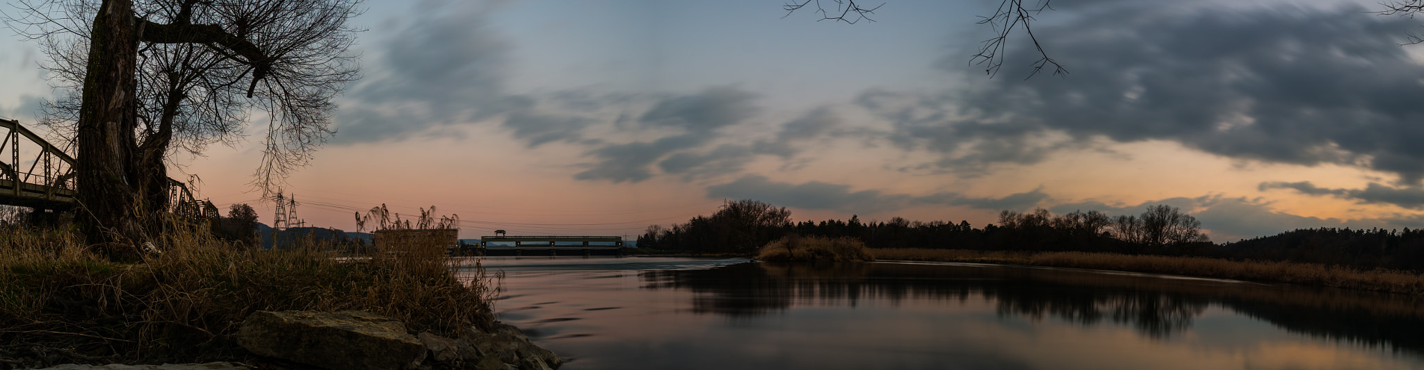 Samsung NX300M + Samsung NX 16mm F2.4 Pancake sample photo. Die aare kurz vor dem zufluss in den rhein photography