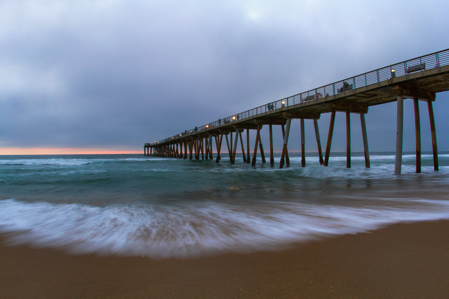 Canon EOS 7D + Canon EF 15mm F2.8 Fisheye sample photo. Los angeles photography