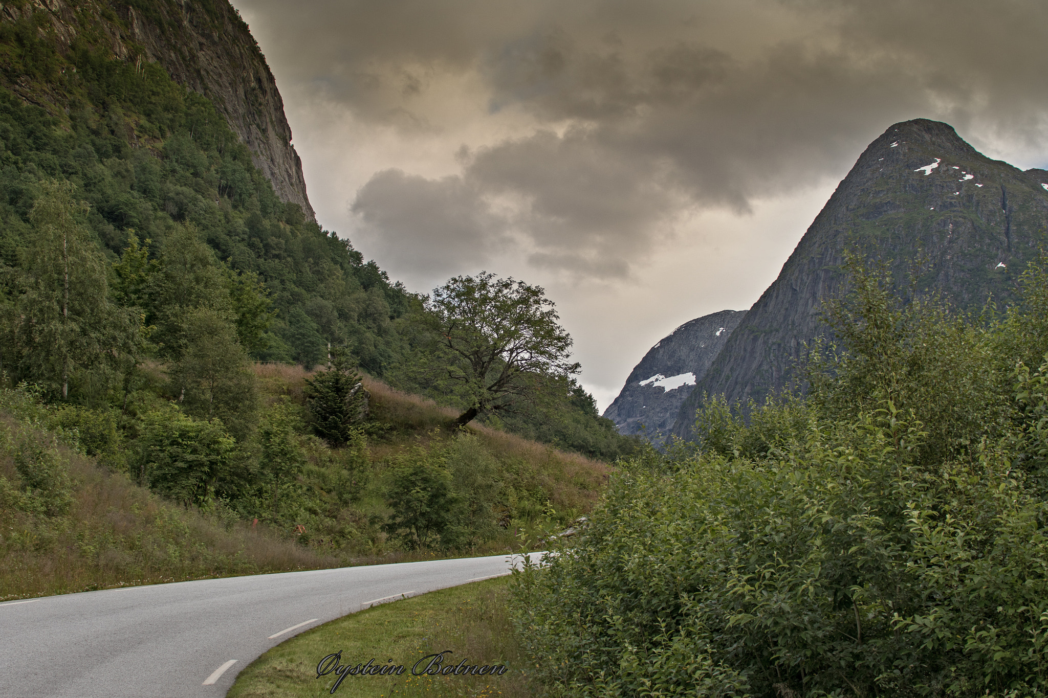 Canon EOS 7D Mark II + Sigma 50-500mm F4.5-6.3 DG OS HSM sample photo. Norwegian highway.. photography
