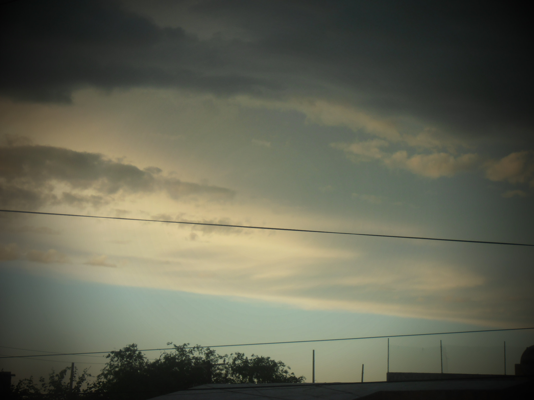 Olympus VR325,VR320,D725 sample photo. March clouds photography