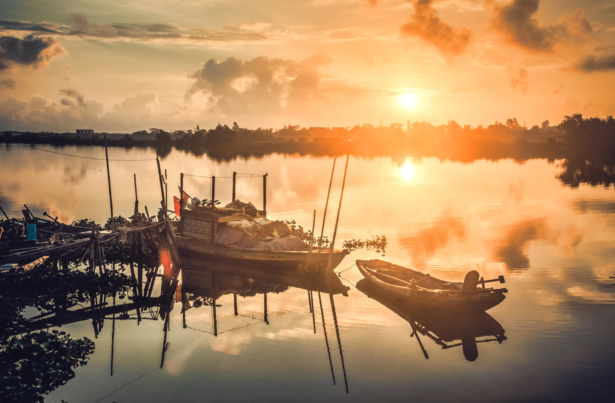 Sigma 18-250mm F3.5-6.3 DC OS HSM sample photo. A peaceful morning photography