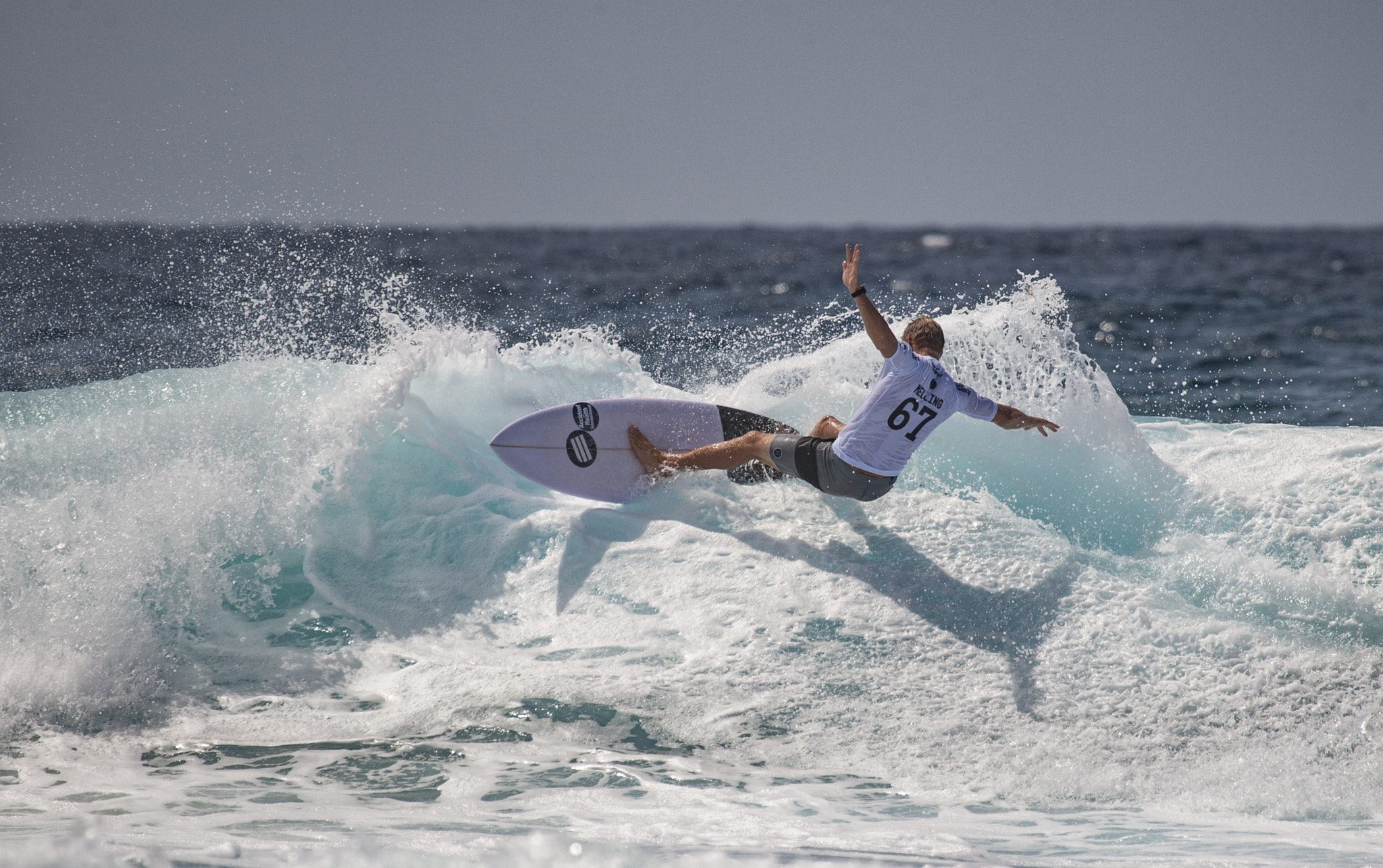 Canon EOS-1D Mark III + Canon EF 100-400mm F4.5-5.6L IS USM sample photo. Quiksilver pro photography