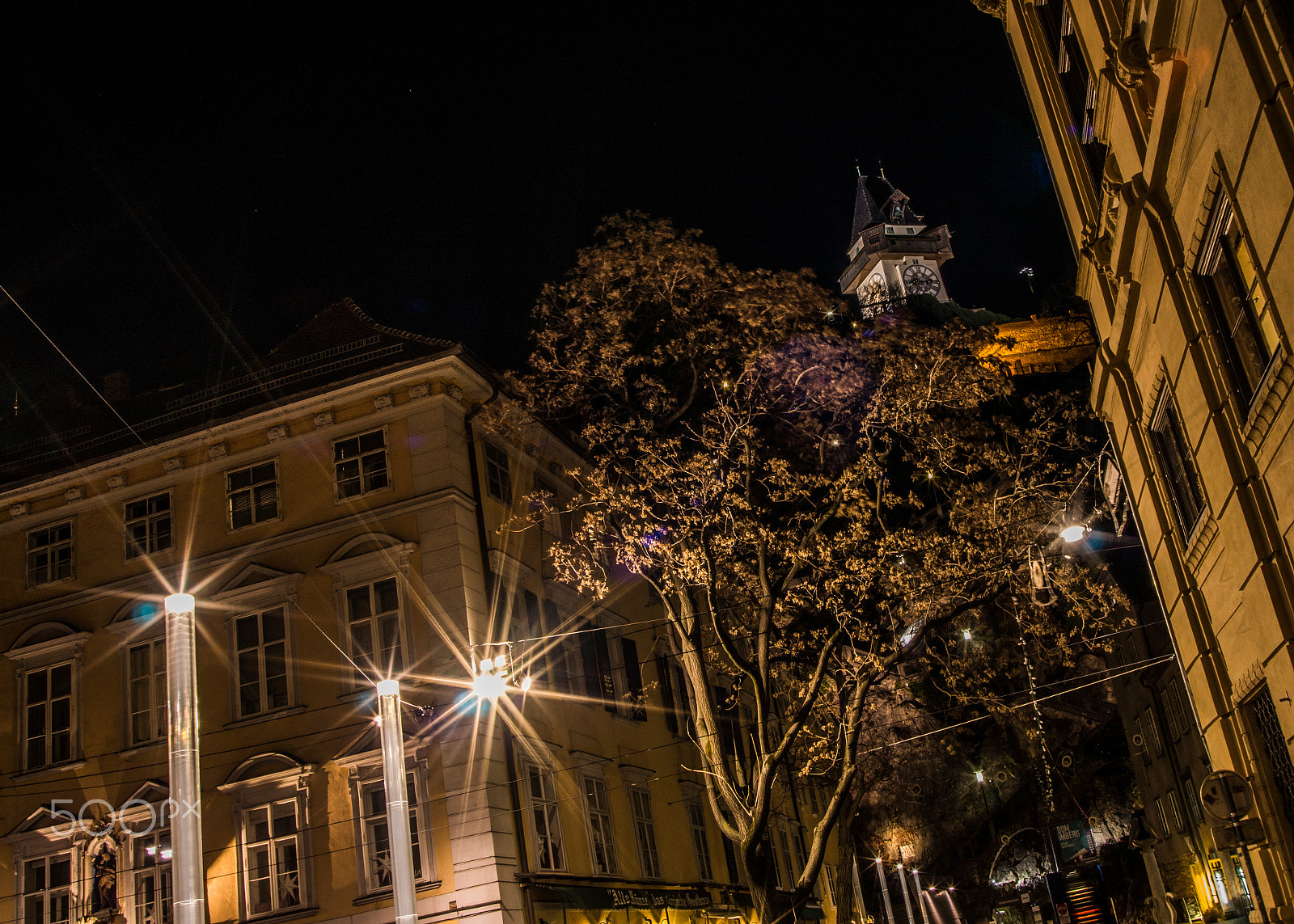 Sony SLT-A77 + Sigma 17-35mm F2.8-4 EX Aspherical sample photo. Schloßberg by night photography