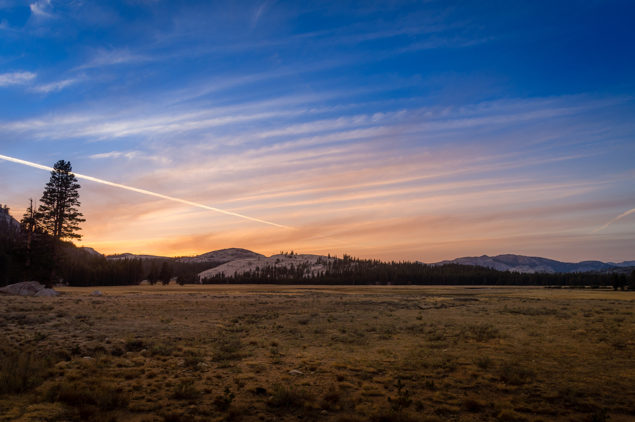 Sony Alpha DSLR-A580 sample photo. Dawn at yosemite photography