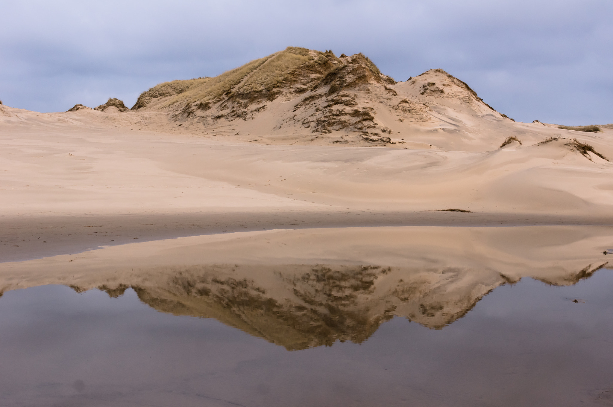 Sony SLT-A55 (SLT-A55V) + Sigma 17-70mm F2.8-4 DC Macro HSM sample photo. Reflected dune photography