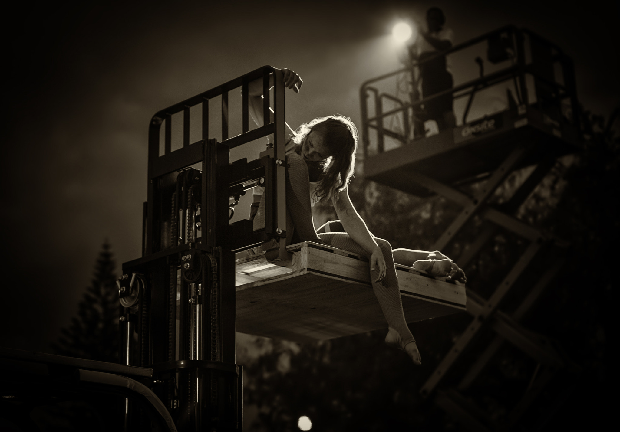 Canon EOS-1D Mark III sample photo. Forklift by kage photography