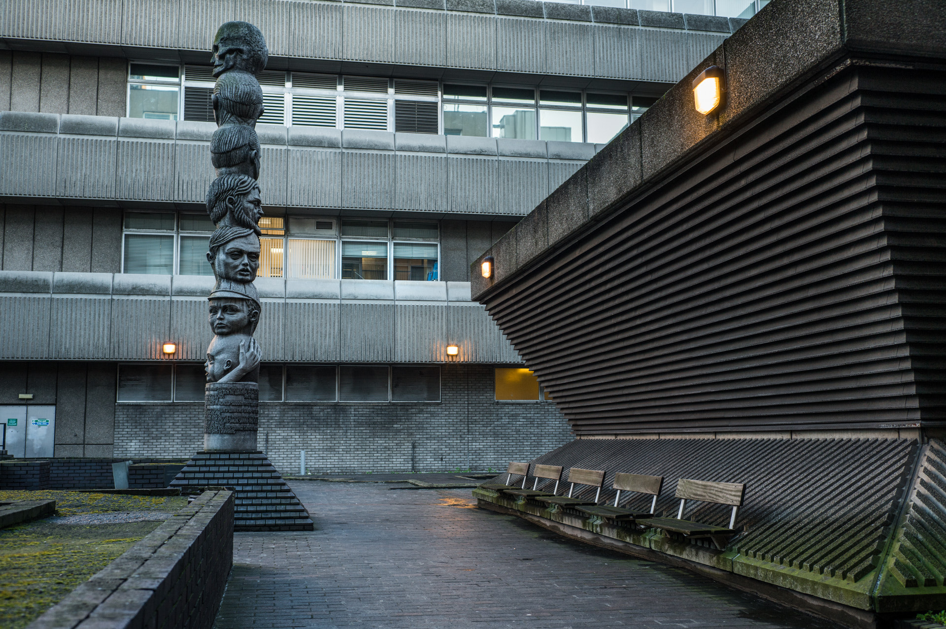 E 35mm F2 sample photo. London has some crazy brutalist absurdism... photography