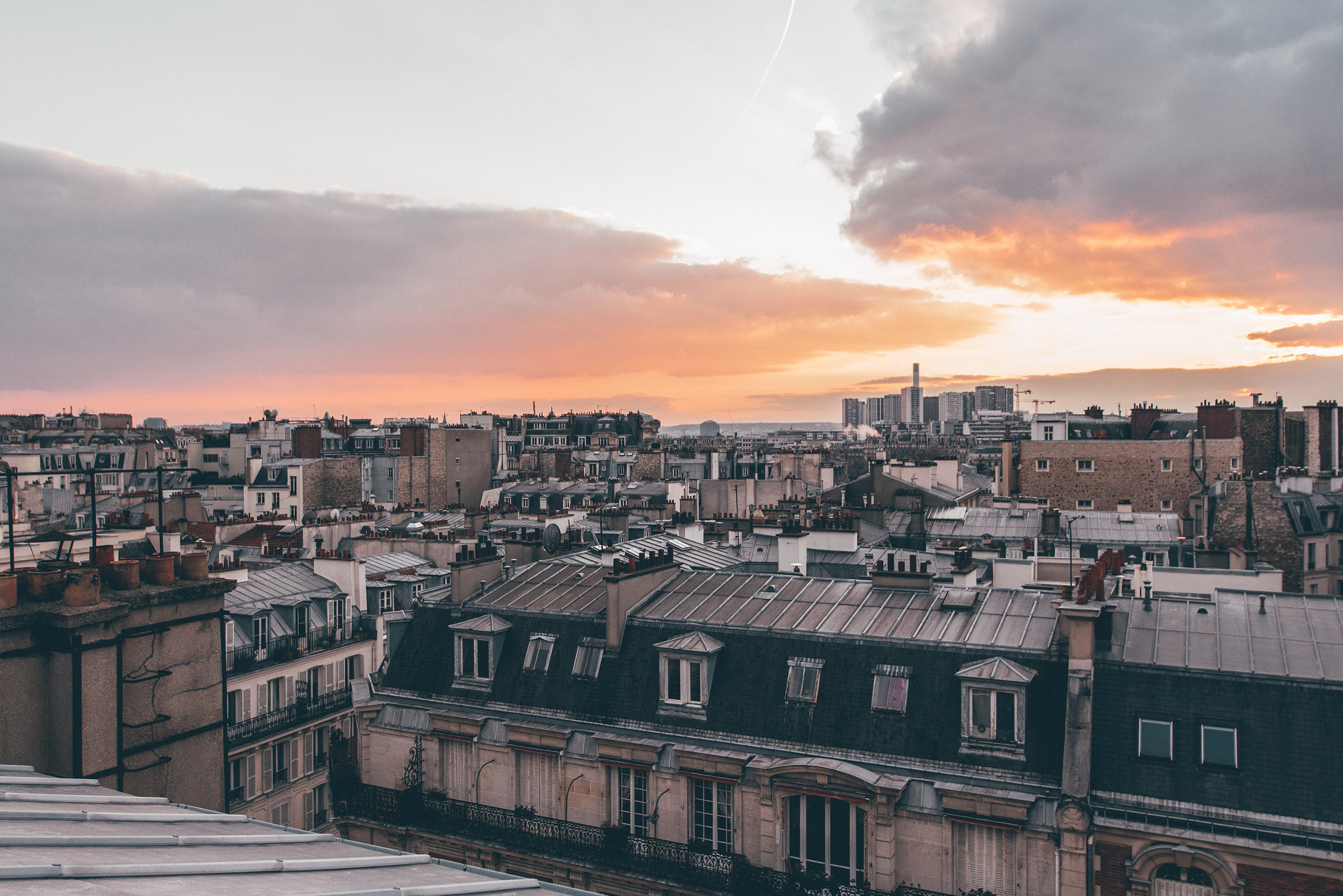Canon EF 16-35mm F2.8L II USM sample photo. Burning paris photography