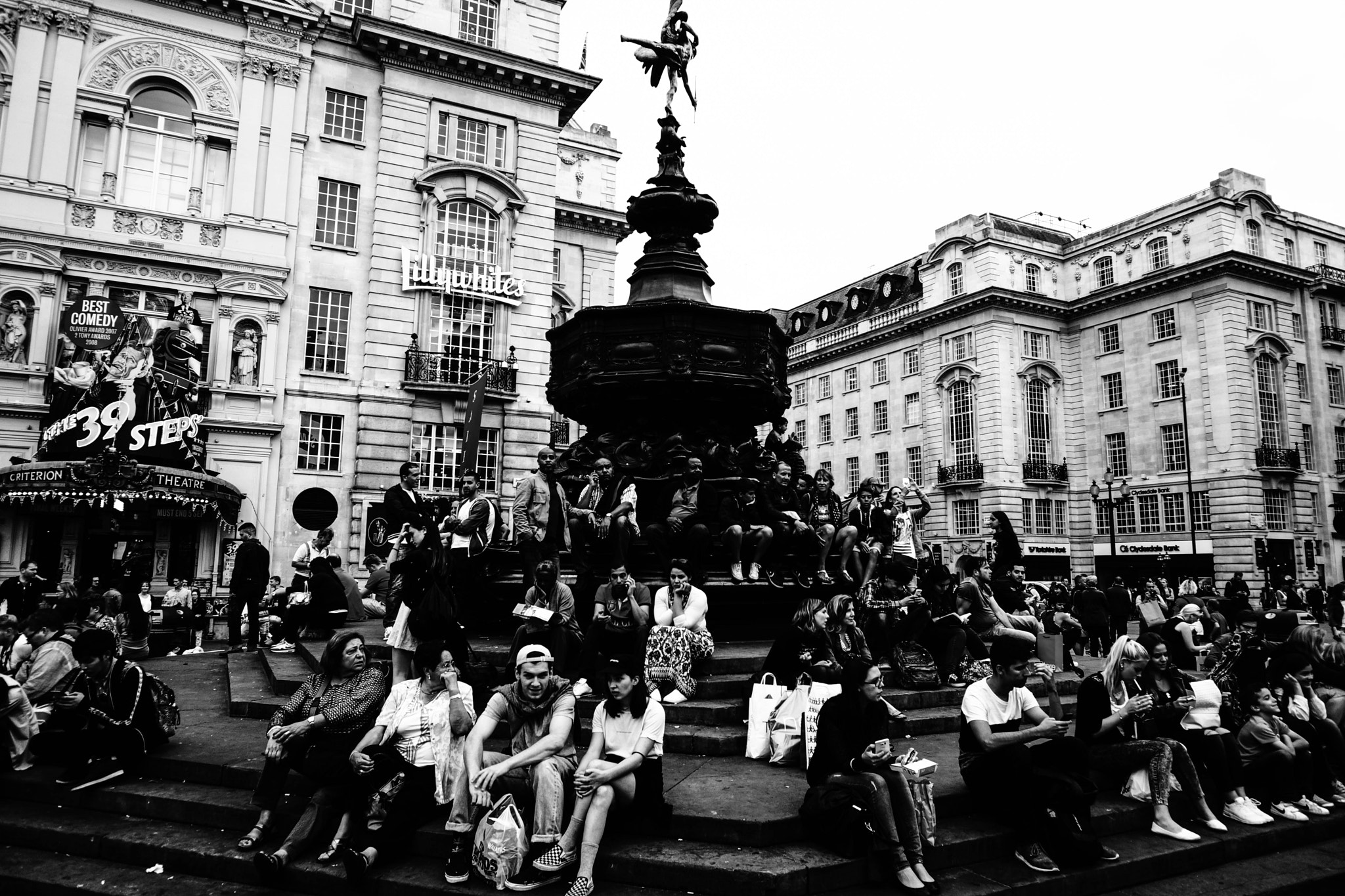 Sony Alpha NEX-7 sample photo. Faces of london photography