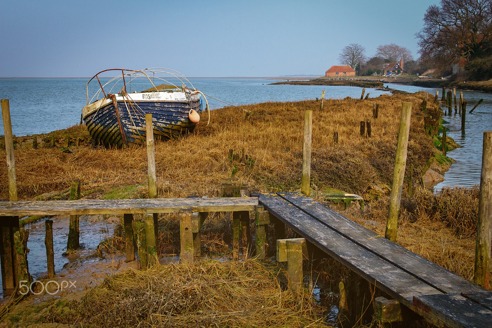 Nikon D800 + Nikon AF-S DX Nikkor 35mm F1.8G sample photo. Waiting for the tide - straight process photography