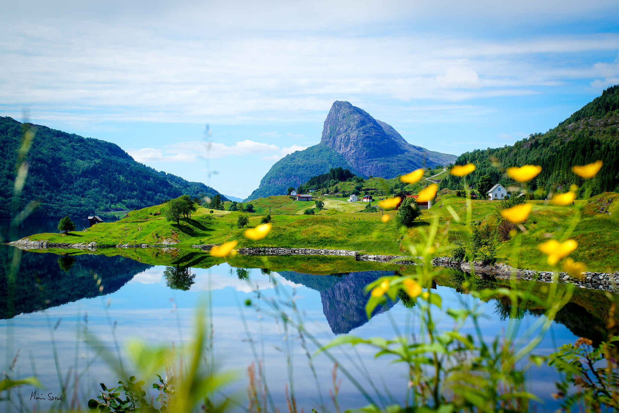 Sony SLT-A55 (SLT-A55V) + Sony DT 16-50mm F2.8 SSM sample photo. Summer by the fjord photography