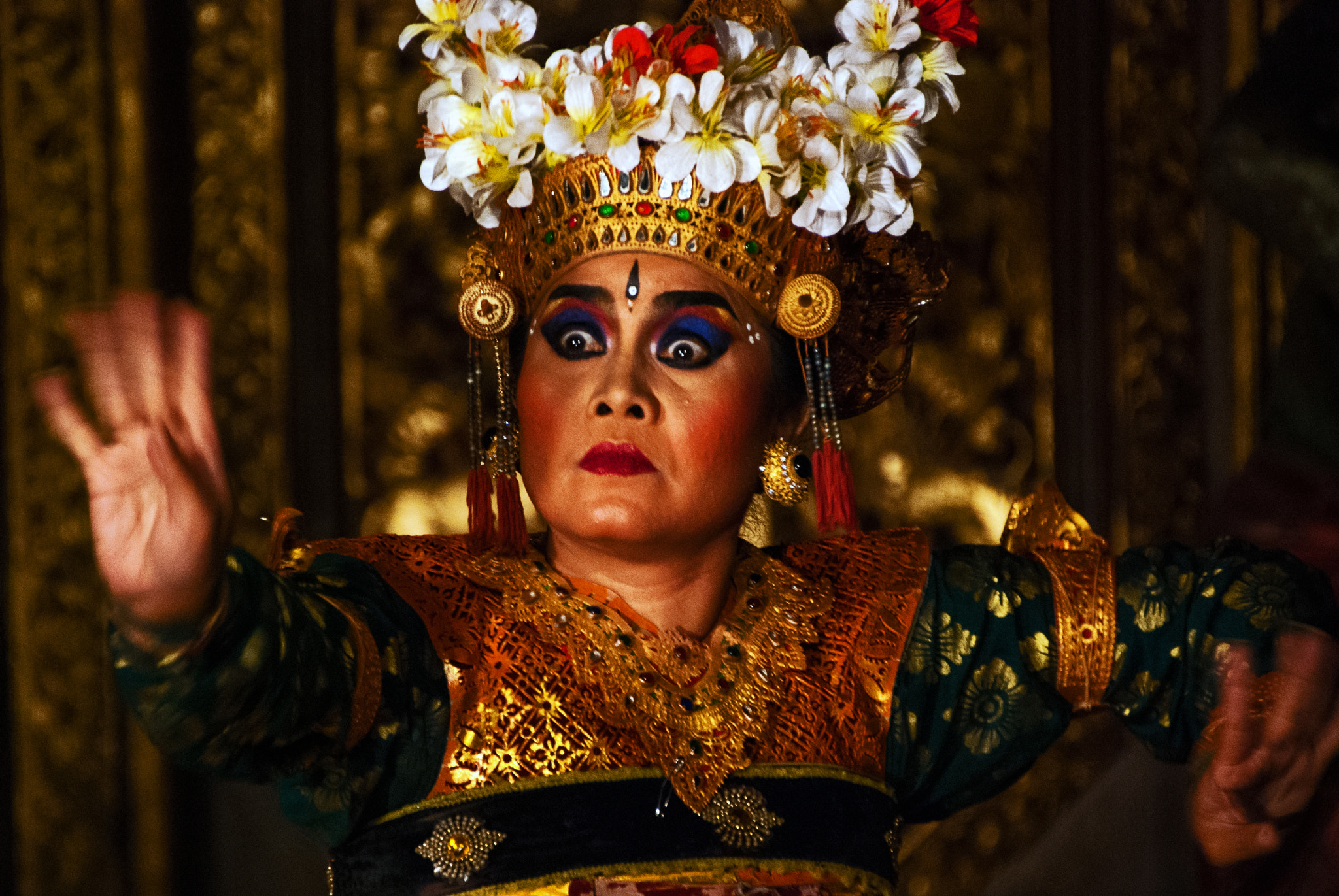 Nikon D40X sample photo. Traditional dance @ bali photography