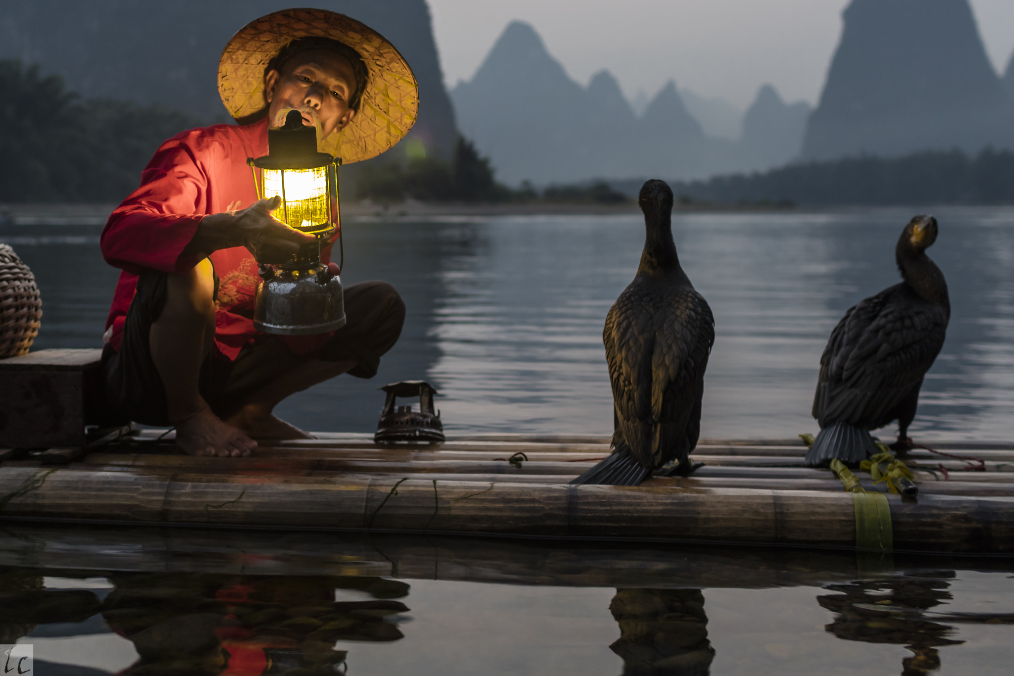 Canon EOS 5DS R + Canon EF 35mm F1.4L USM sample photo. Light a fire on li river photography