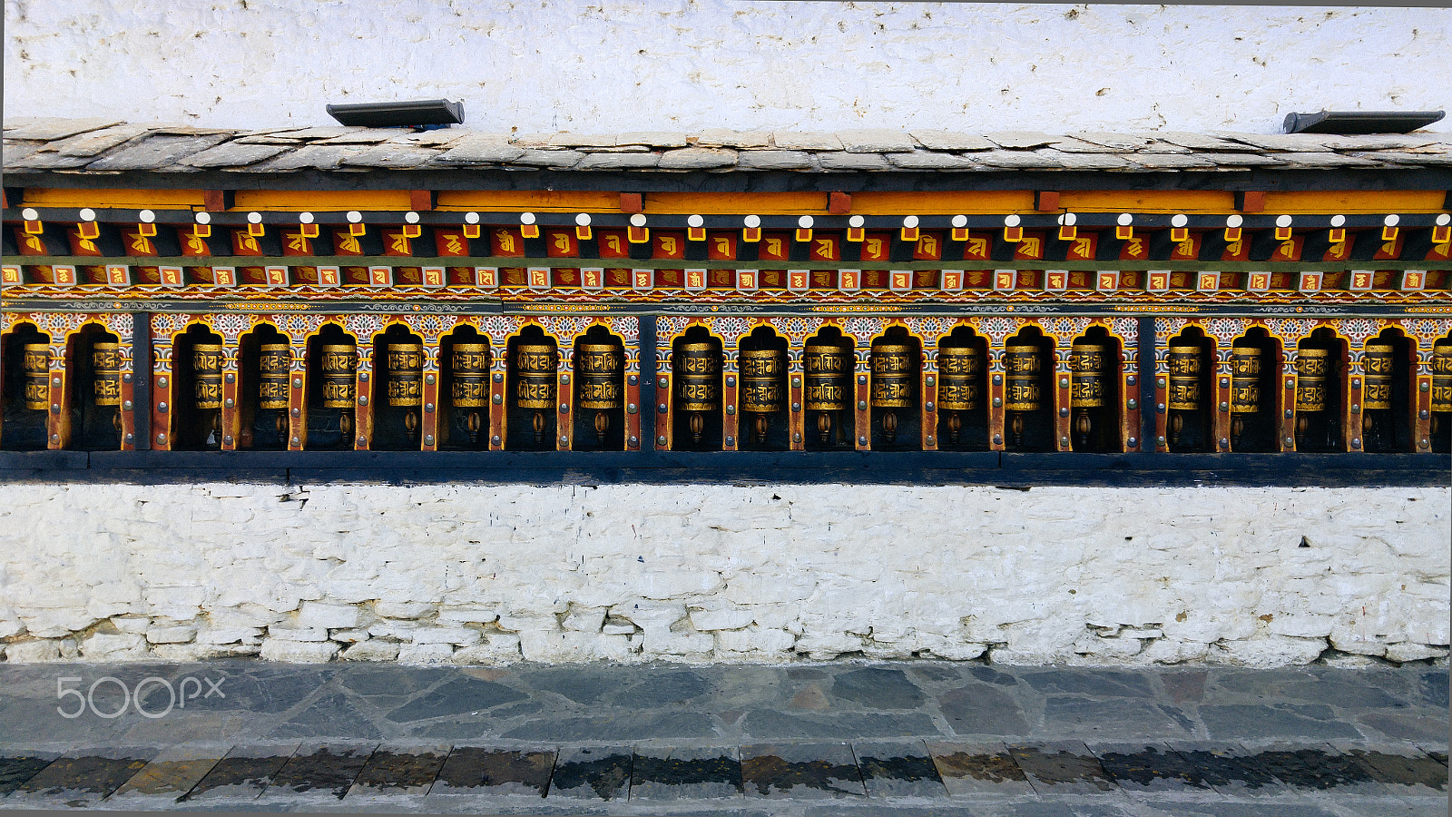 LG H818N sample photo. Prayer wheels photography